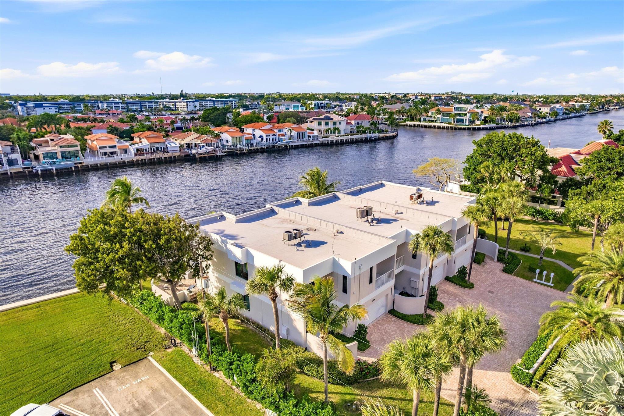 TRAFALGAR OF HIGHLAND BEA - Residential