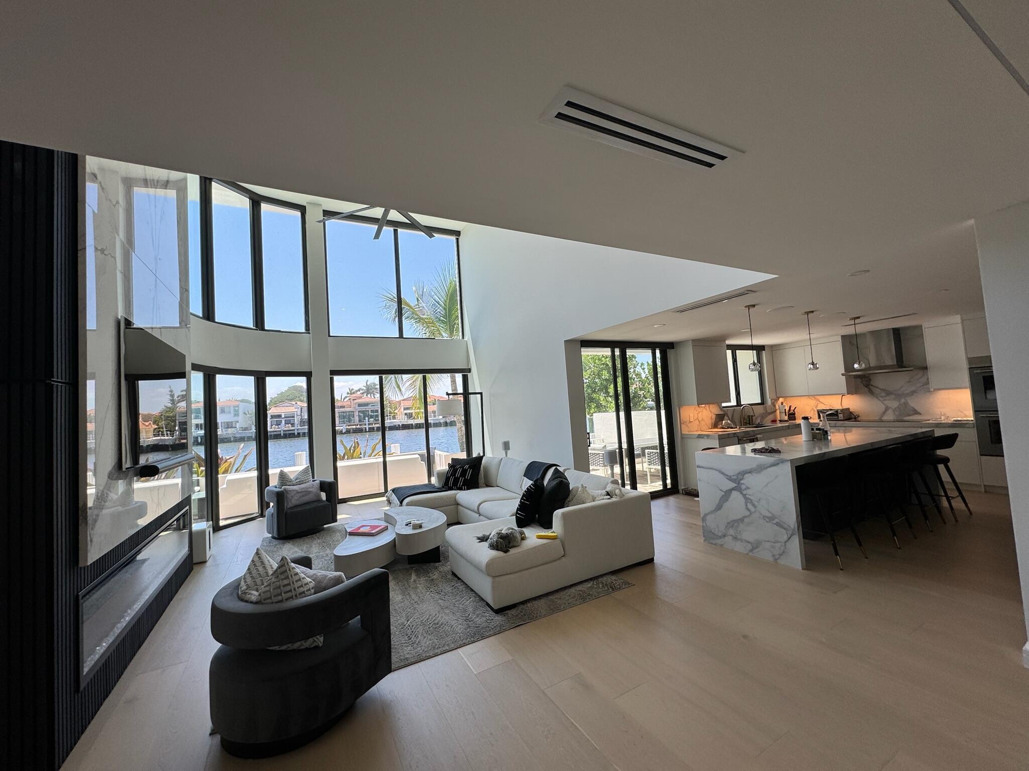 TRAFALGAR OF HIGHLAND BEA - Residential