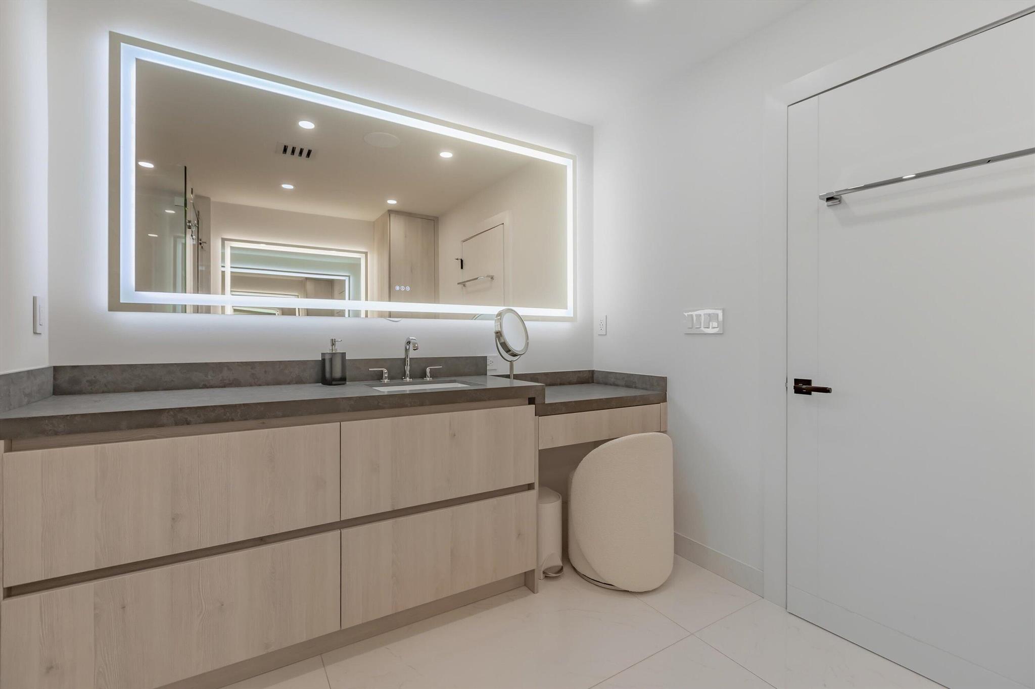 TRAFALGAR OF HIGHLAND BEA - Residential