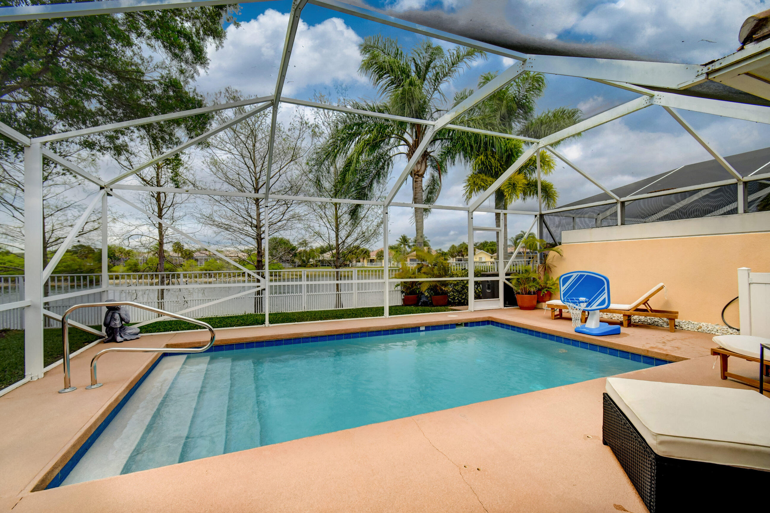 3105 Verdmont Lane