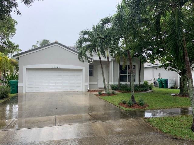 STIRLING PALM ESTATES - Residential Lease