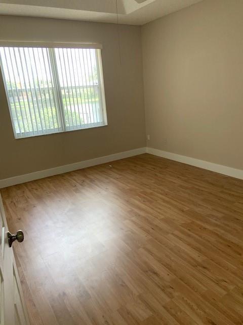 STIRLING PALM ESTATES - Residential Lease