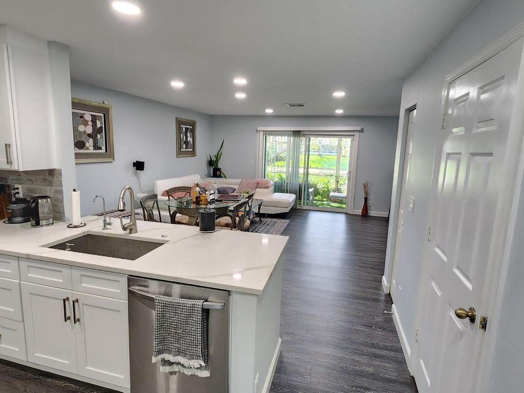 Photo of 250 Timberwalk Trail, Jupiter, FL 33458 (MLS # B26001904)