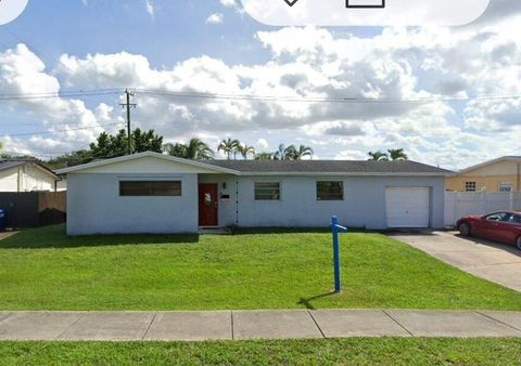 8310 NW 172nd St Hialeah FL 33015