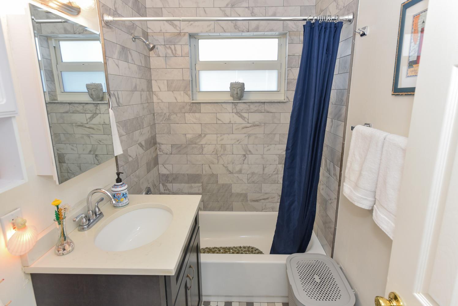 SOUTHERLY HILL - Residential Lease