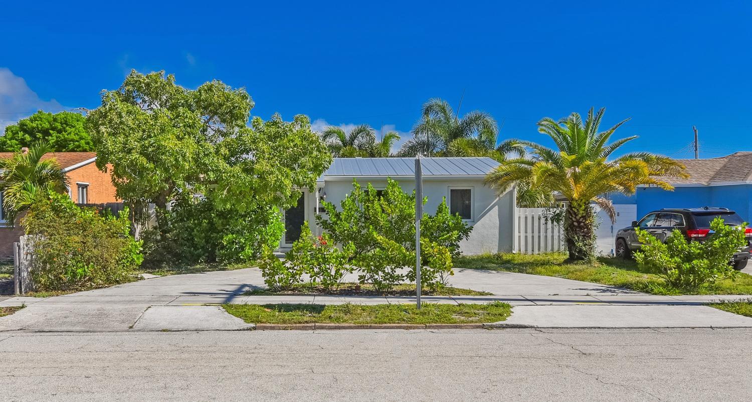SOUTHERLY HILL - Residential Lease