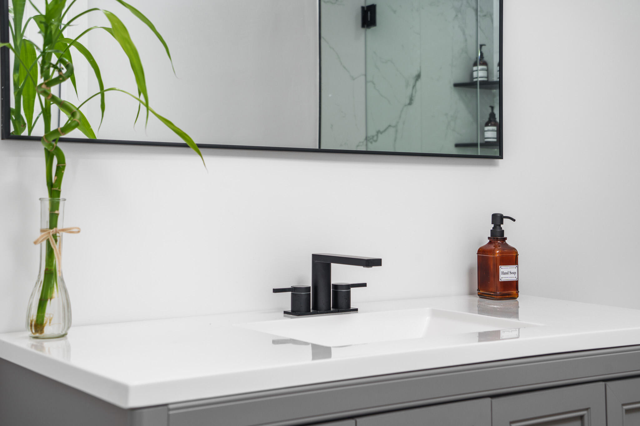 DECARIE - Residential Income