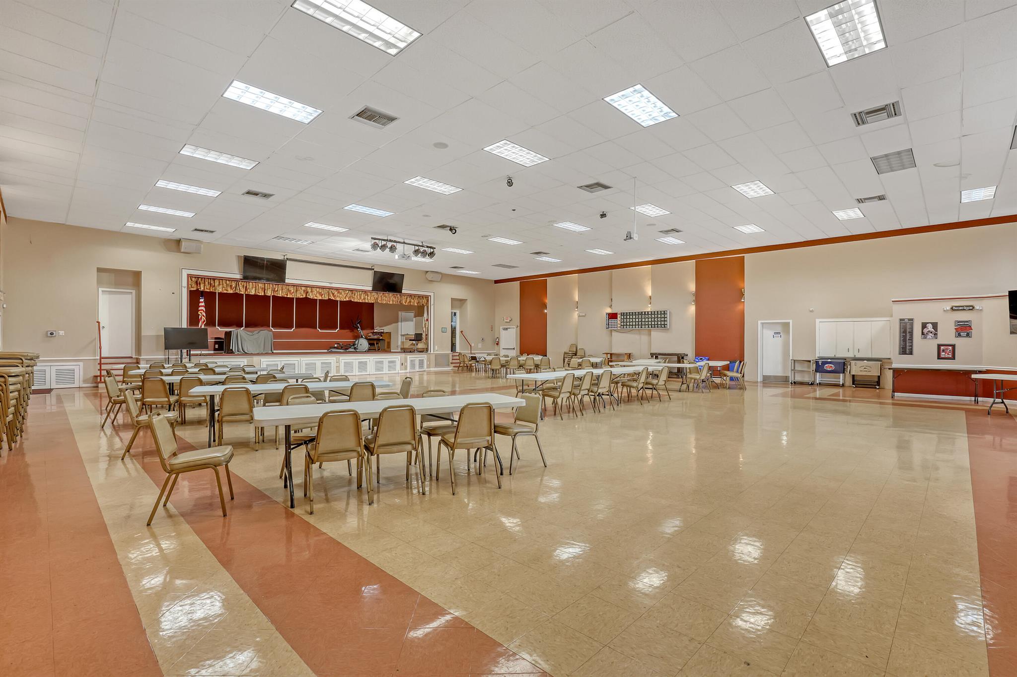 LAKE CLARKE GARDENS CONDO - Residential
