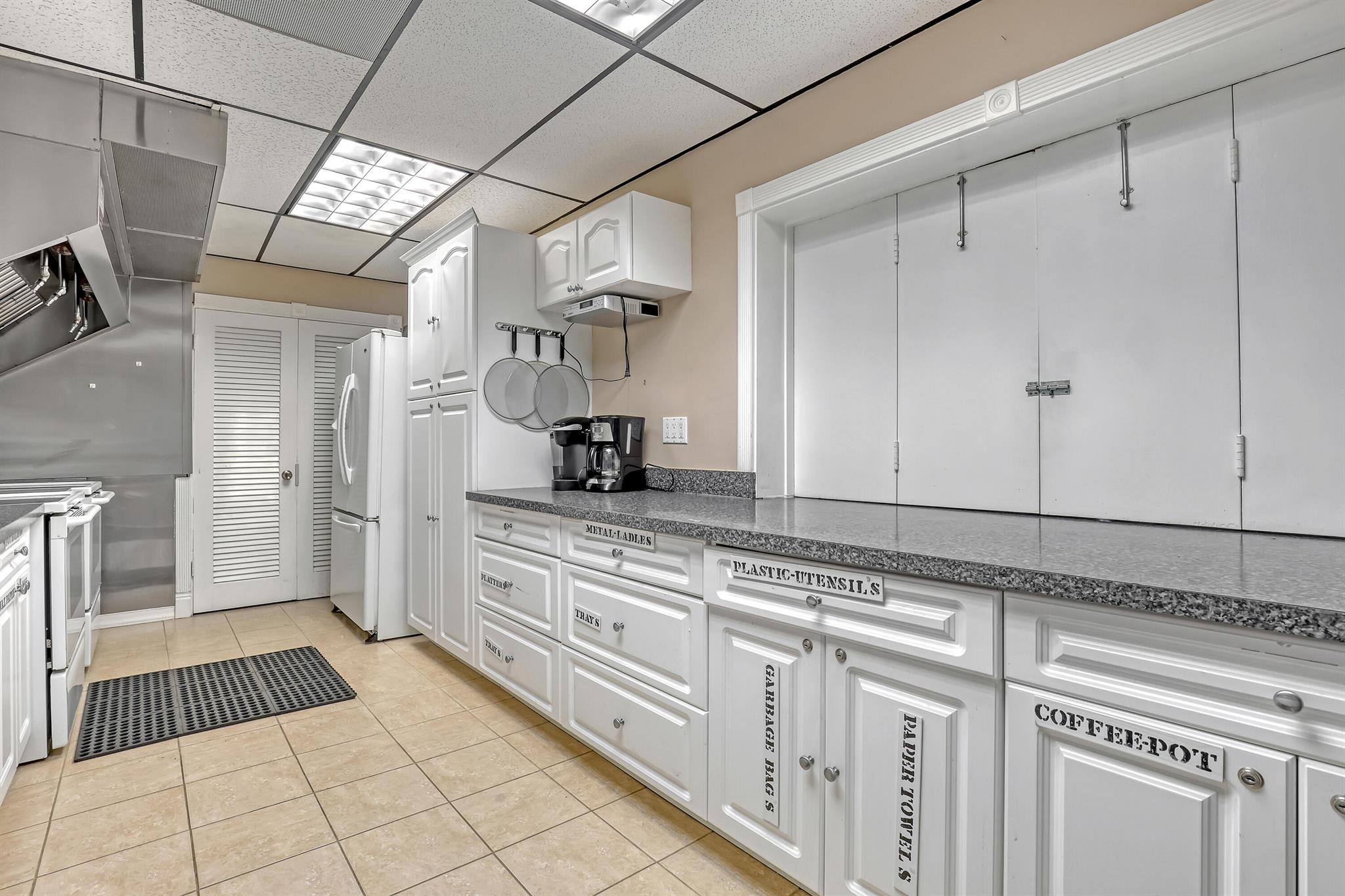 LAKE CLARKE GARDENS CONDO - Residential