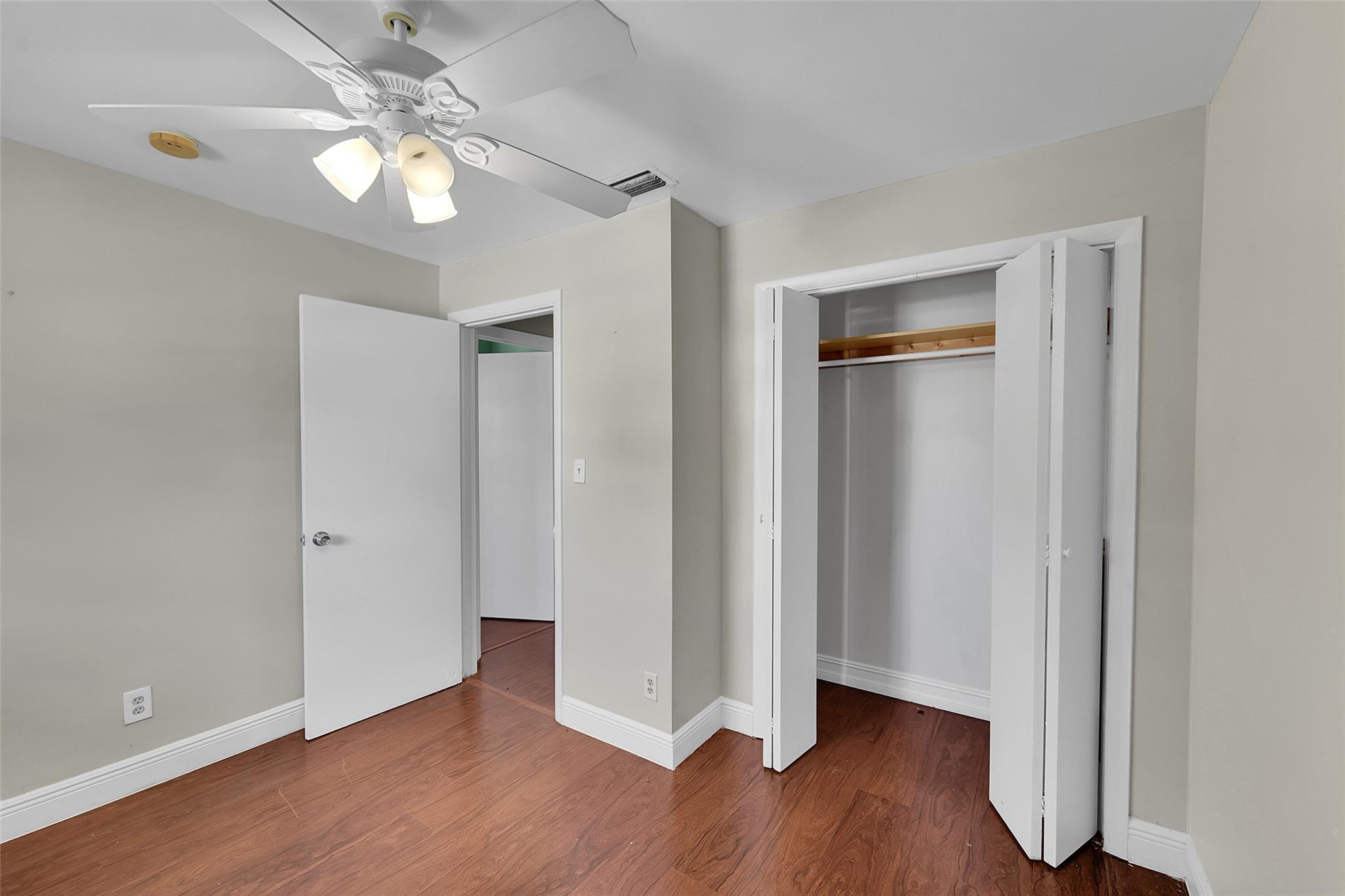 SHAKER VILLAGE - Residential