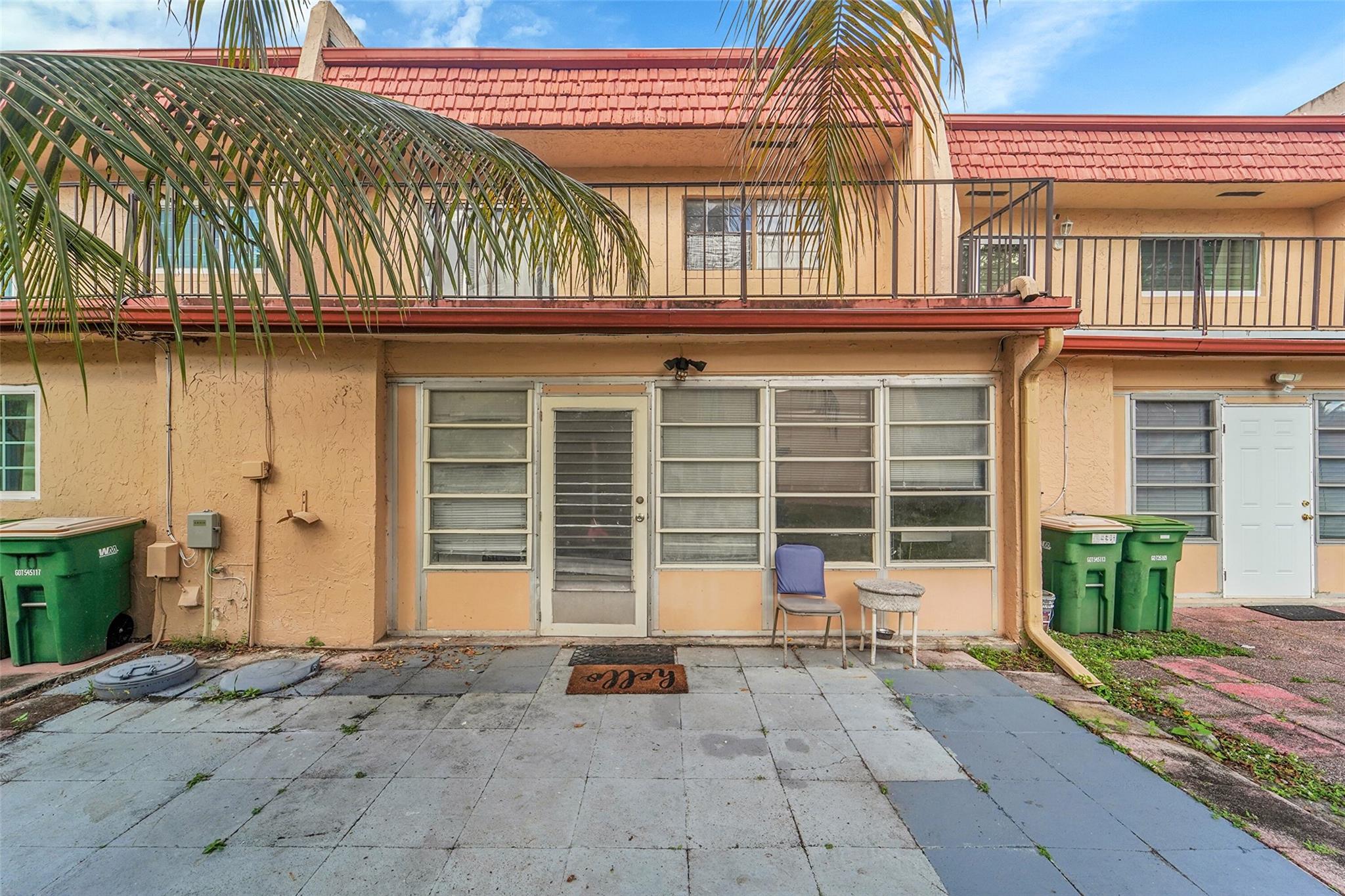 SHAKER VILLAGE - Residential