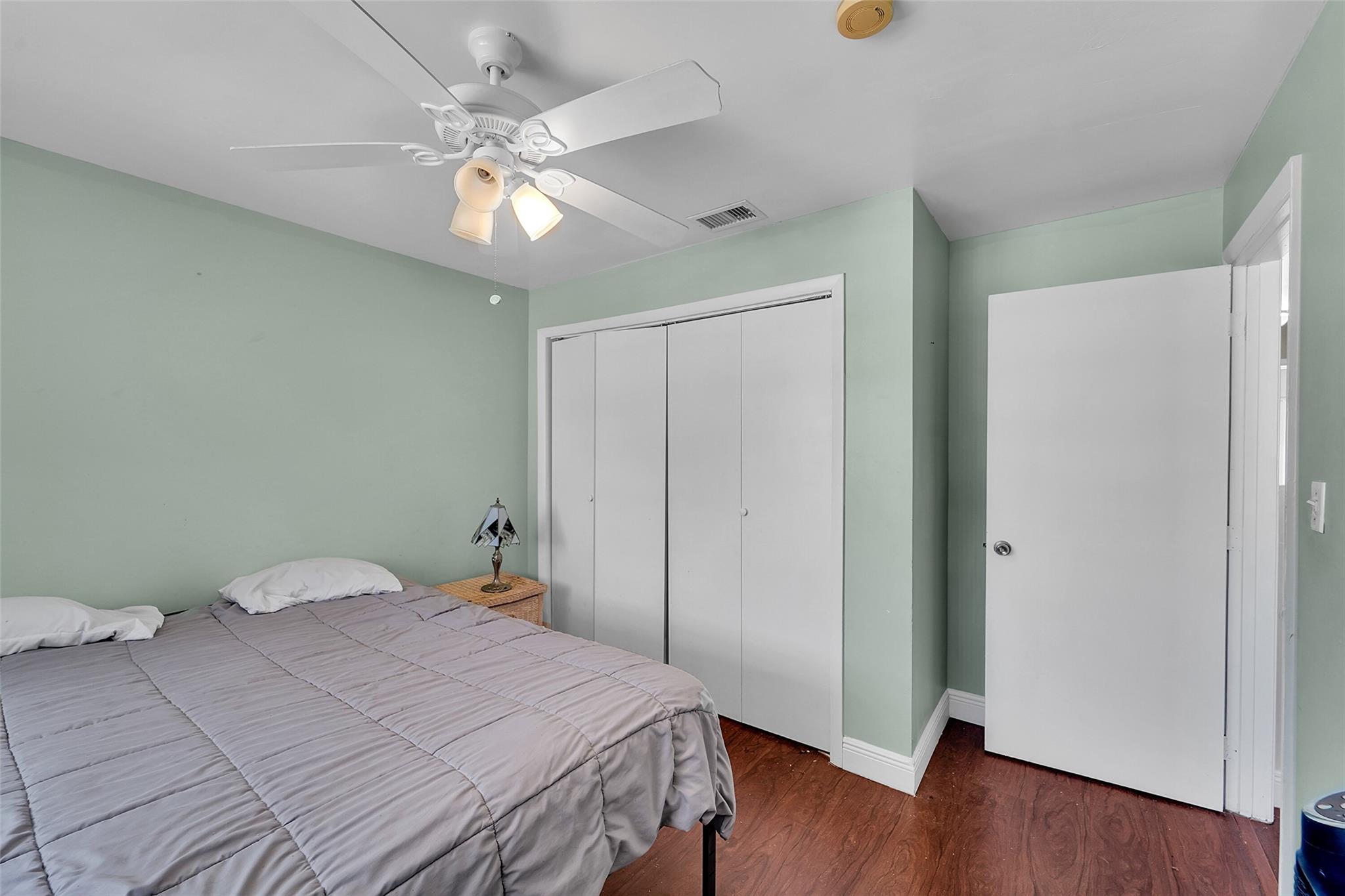 SHAKER VILLAGE - Residential