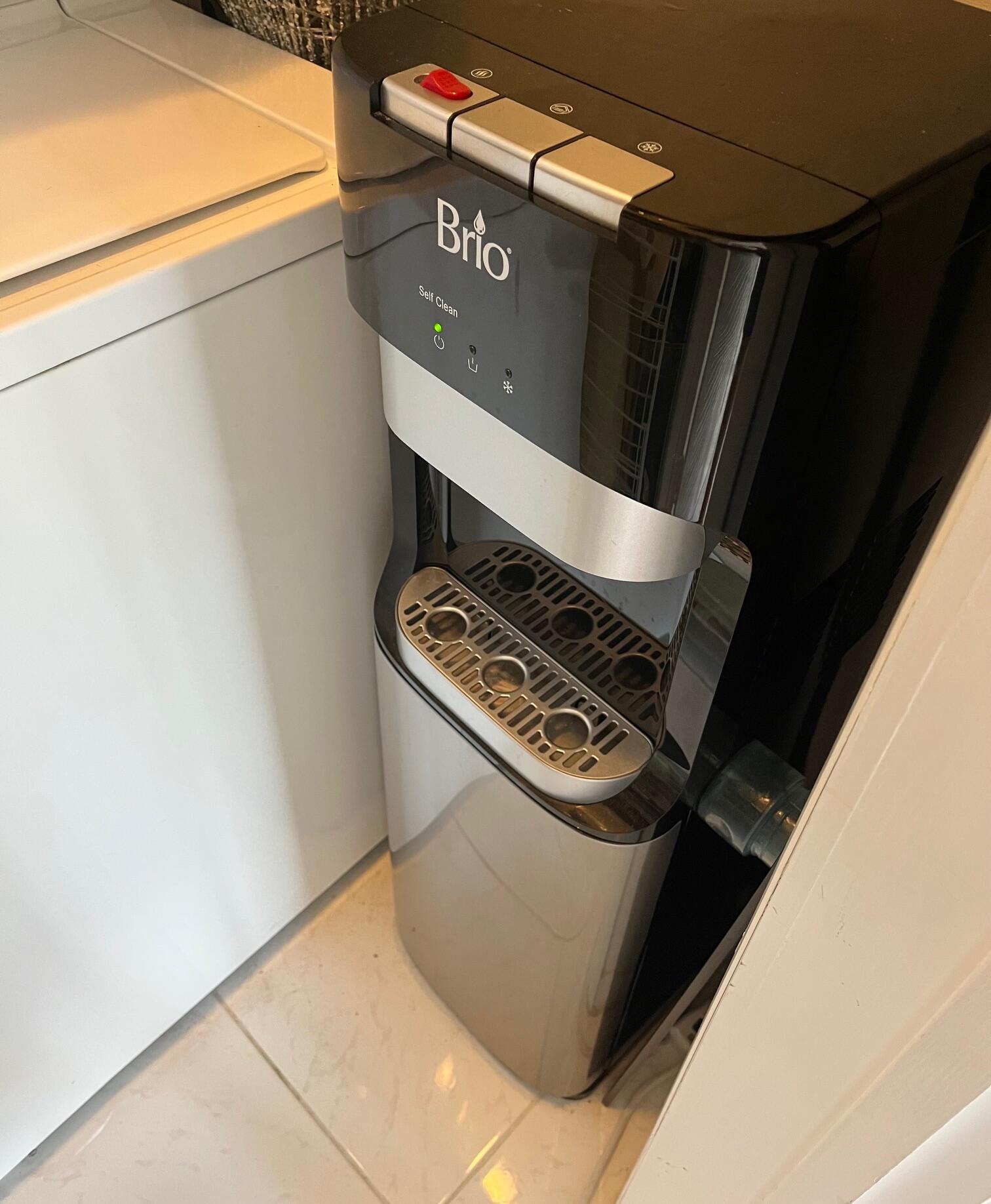 SEA CLUB OF HILLSBORO BEACH - Residential Lease