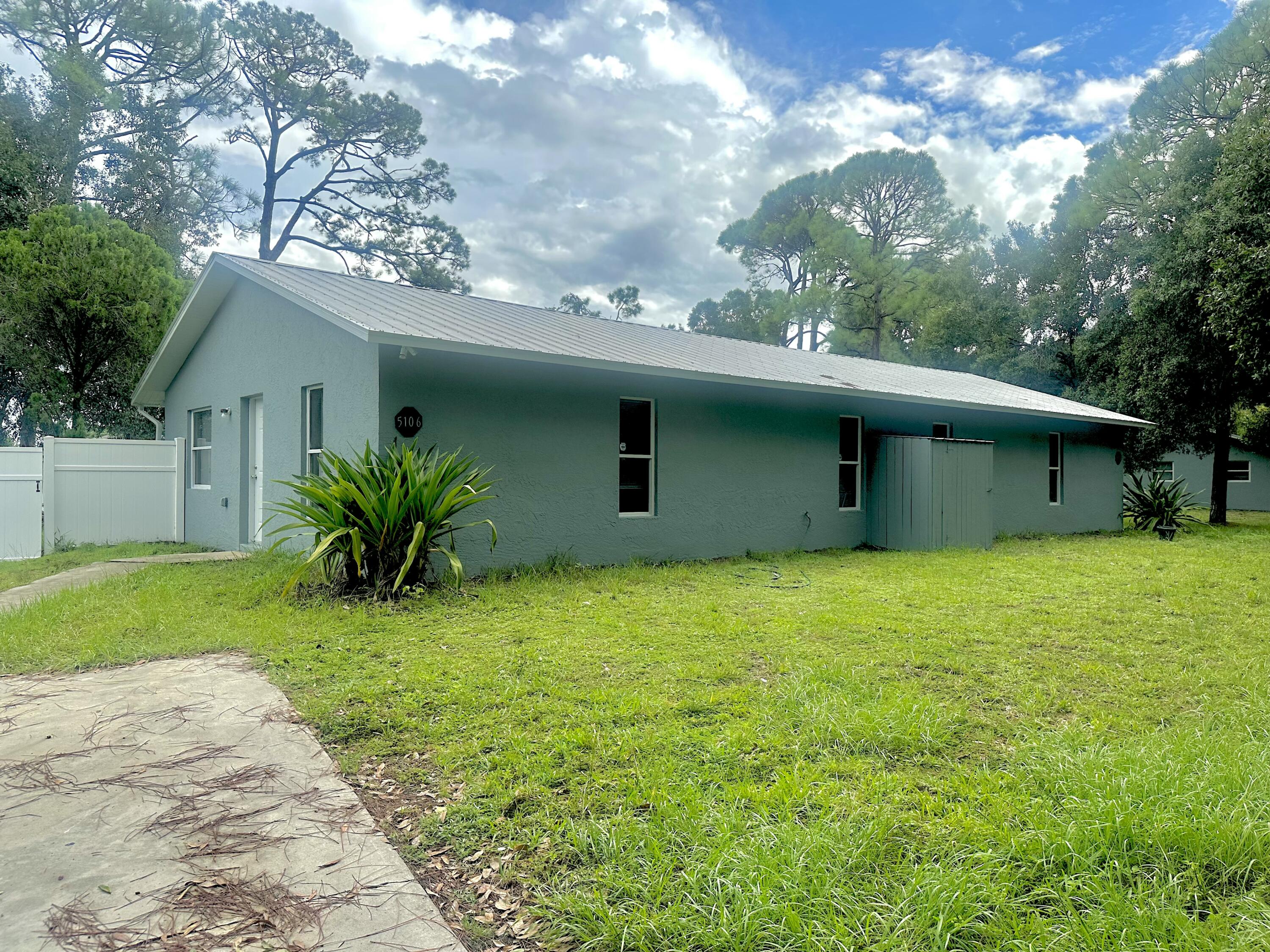 Well-maintained 2-bedroom, 1-bathroom apartment located in a quiet neighborhood. Recently painted and in excellent condition, this spacious unit provides plenty of room to make it your own. Enjoy a huge front and back patio, perfect for outdoor living and entertaining, along with plenty of parking space. A peaceful and inviting place to call home -- a must see!