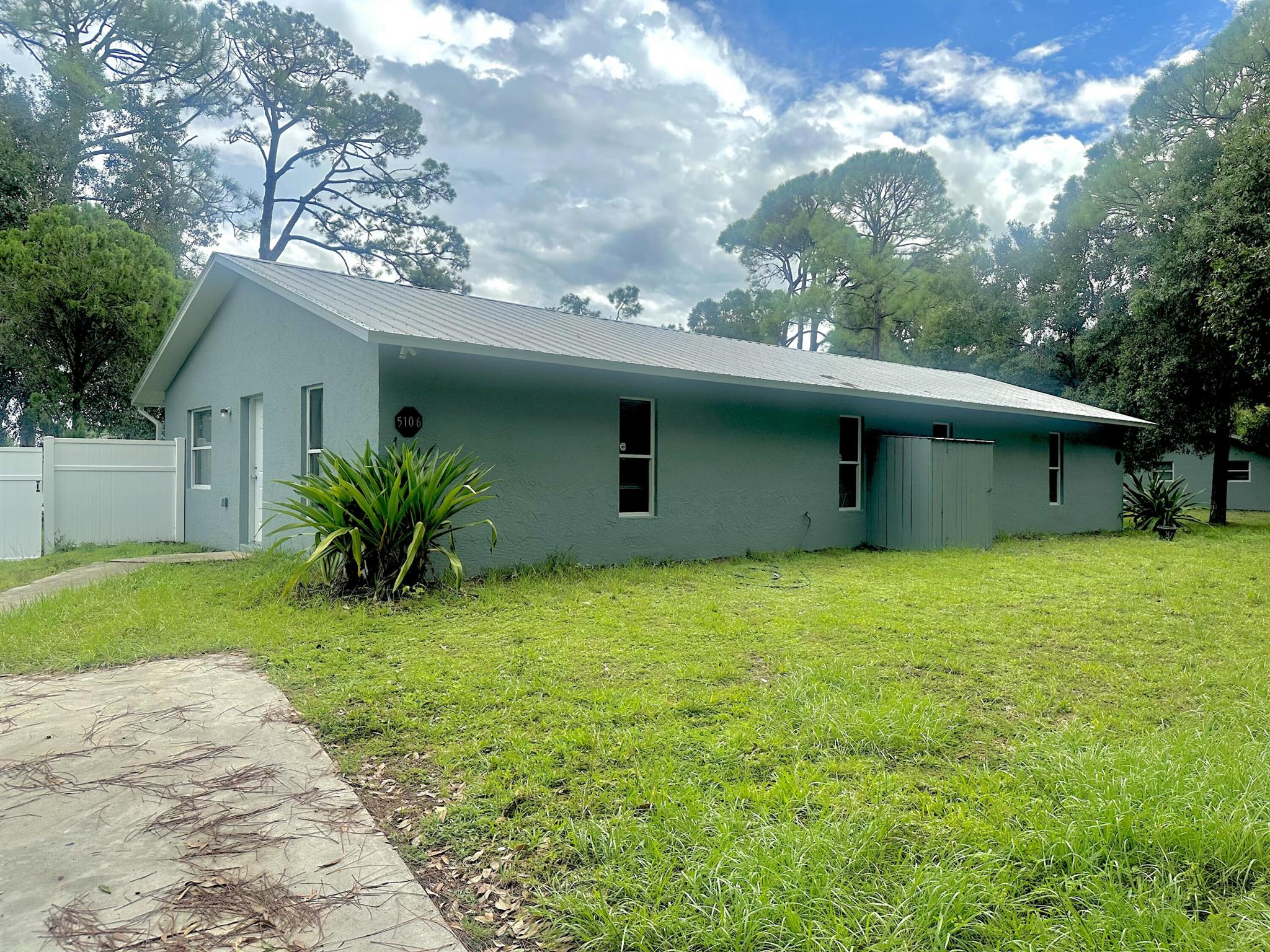 Well-maintained 2-bedroom, 1-bathroom apartment located in a quiet neighborhood. Recently painted and in excellent condition, this spacious unit provides plenty of room to make it your own. Enjoy a huge front and back patio, perfect for outdoor living and entertaining, along with plenty of parking space. A peaceful and inviting place to call home -- a must see!
