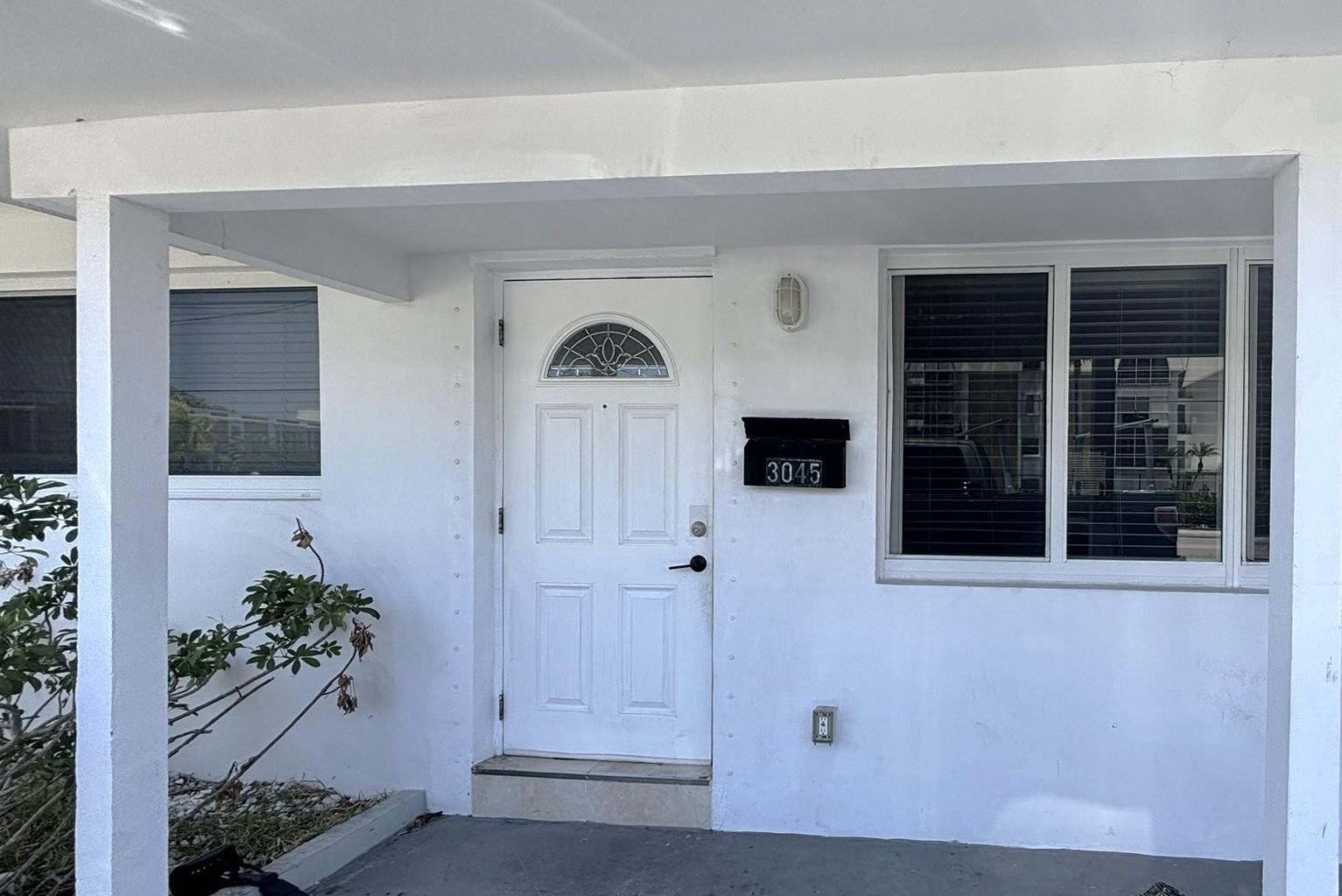 3045 NE 16th Ave