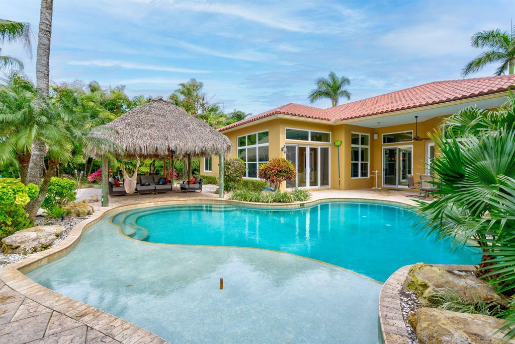 Photo of 9990 Osprey Pointe Dr, Hobe Sound, FL 33455 (MLS # R10966841)