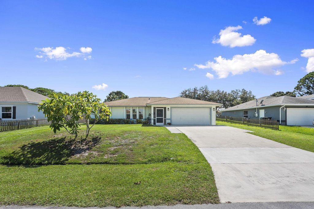 Photo of 4072 SW Carlile Street, Port Saint Lucie, FL 34953 (MLS # R11110535)