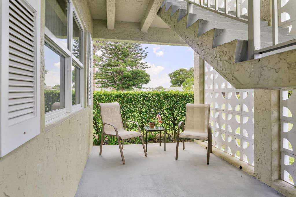 Photo of 1041 Orange Terrace #104, Delray Beach, FL 33445 (MLS # B26042769)