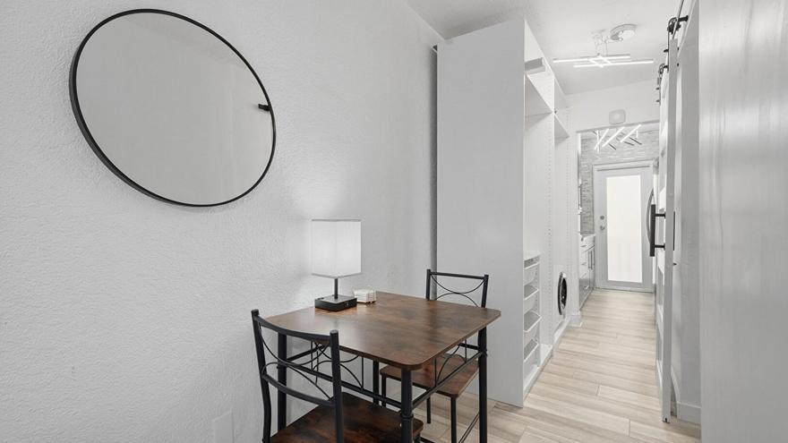 835 MERIDIAN CONDO - Residential Lease