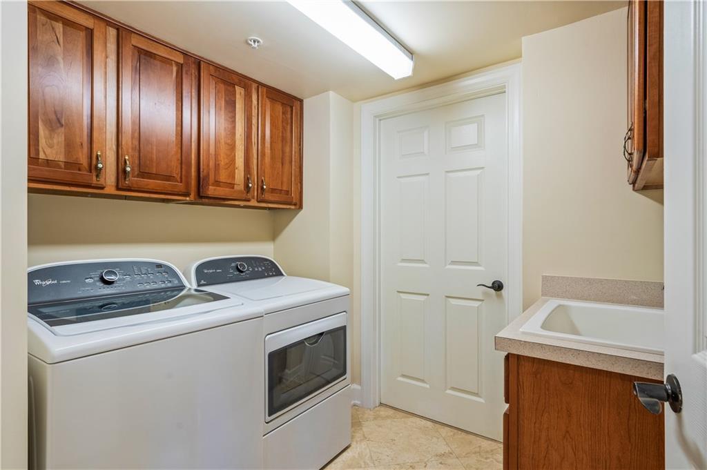 Grand Isle N Hutchin - Residential