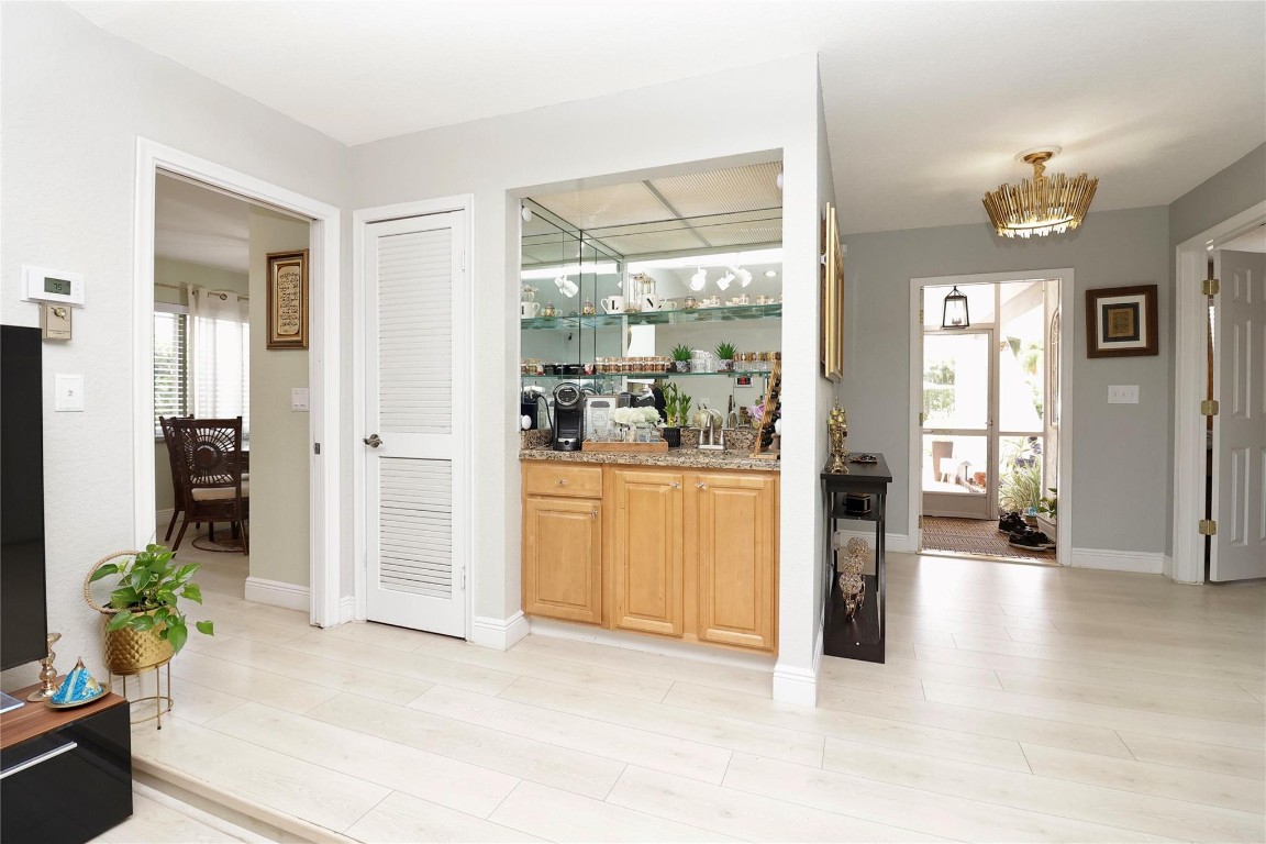 Woodlands Sec Eight 67-42 - Residential