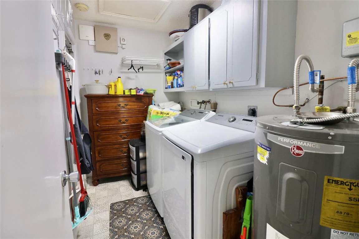 Woodlands Sec Eight 67-42 - Residential