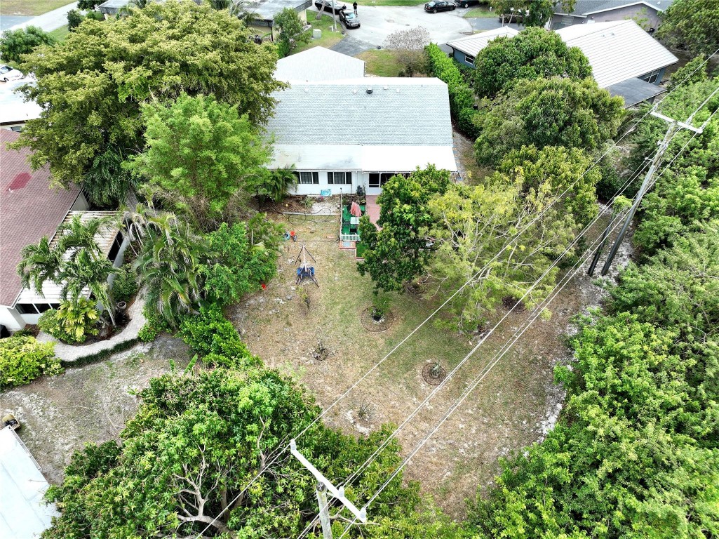 Woodlands Sec Eight 67-42 - Residential