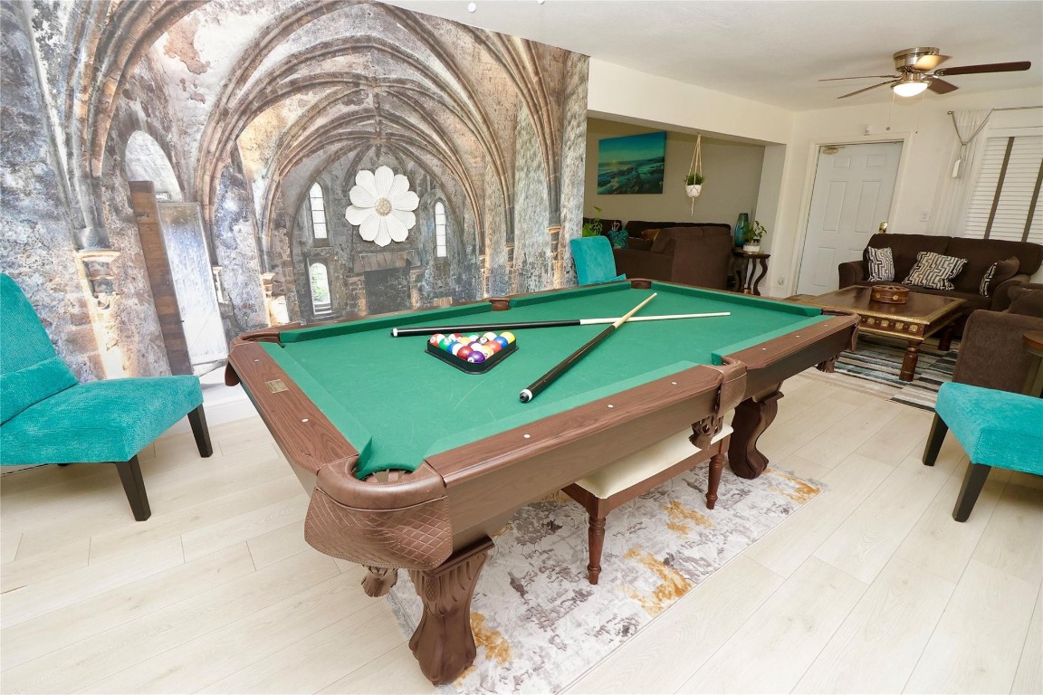 Woodlands Sec Eight 67-42 - Residential