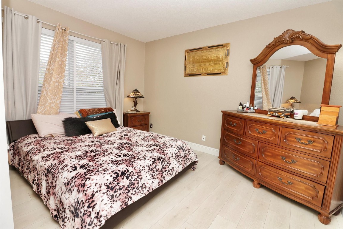 Woodlands Sec Eight 67-42 - Residential