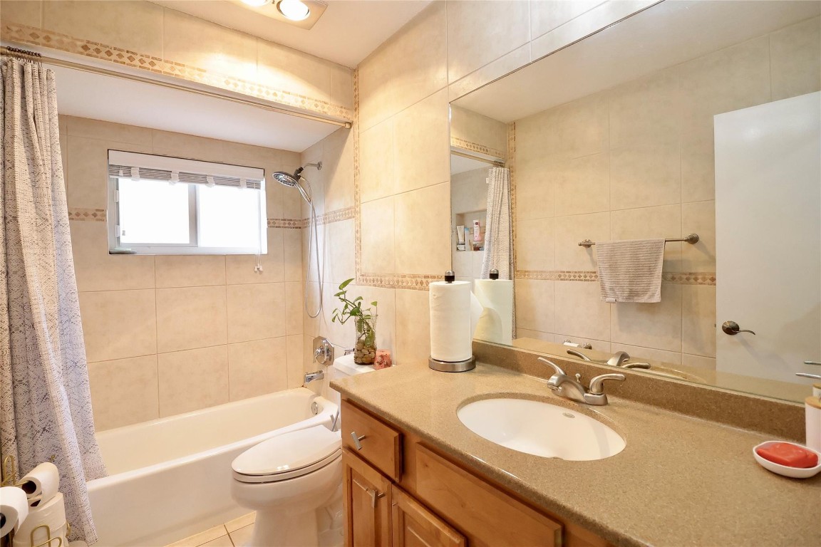 Woodlands Sec Eight 67-42 - Residential