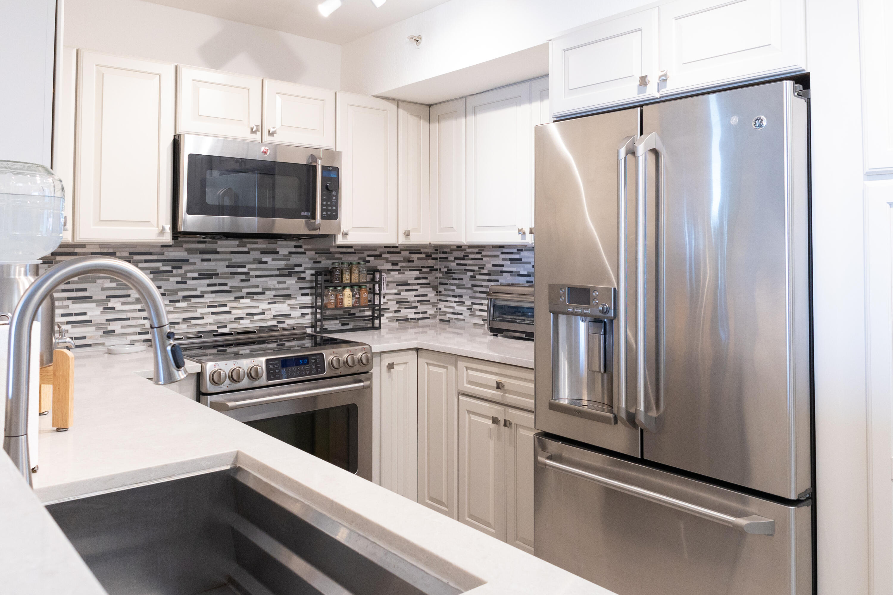FLAGLER POINTE CONDO - Residential