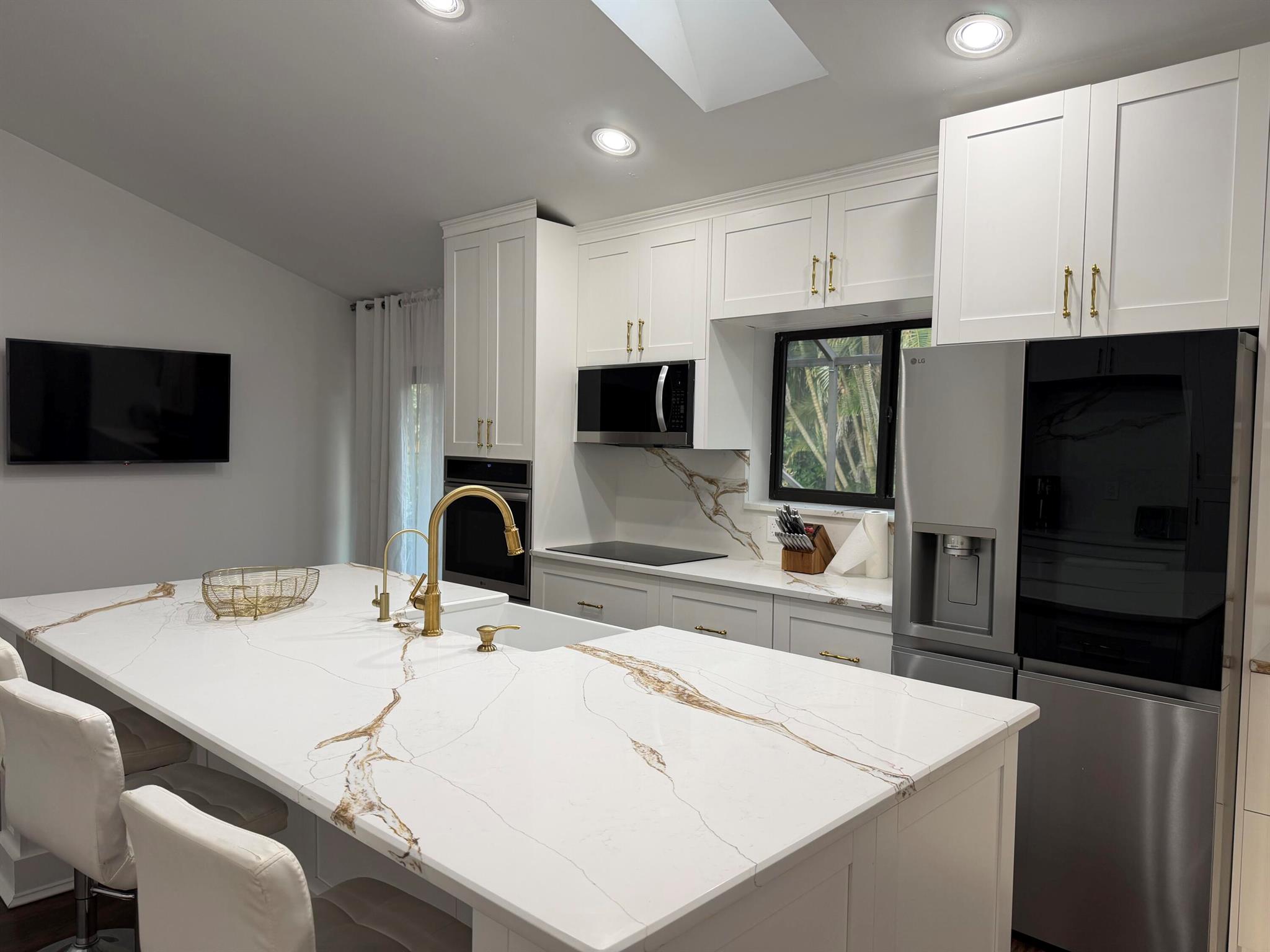 SUGAR POND MANOR OF WELLI - Residential Lease