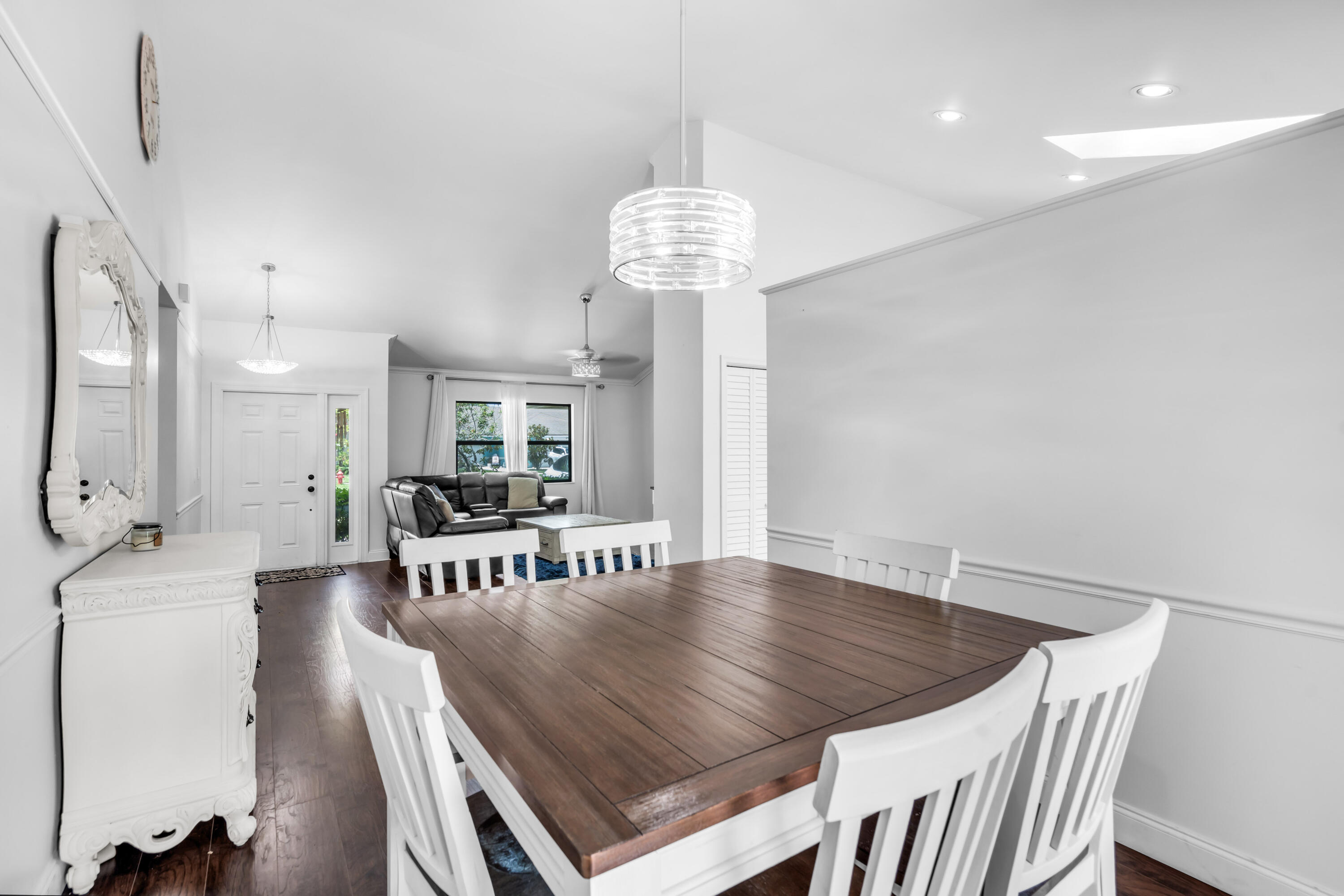 SUGAR POND MANOR OF WELLI - Residential Lease