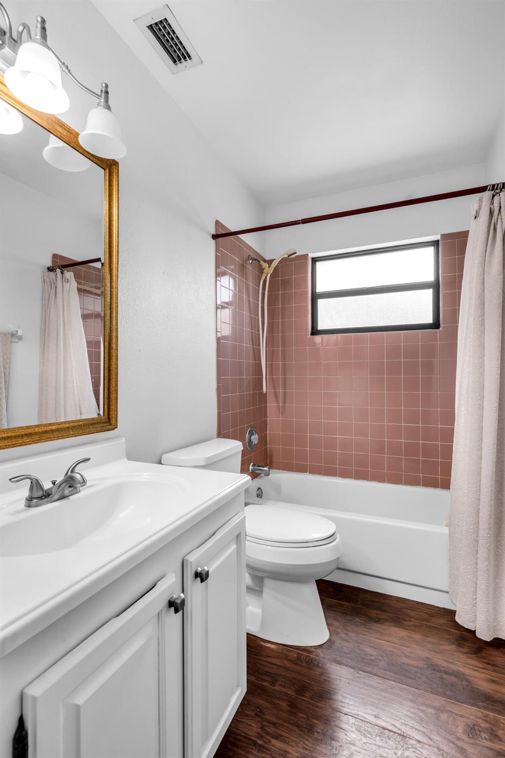 SUGAR POND MANOR OF WELLI - Residential Lease