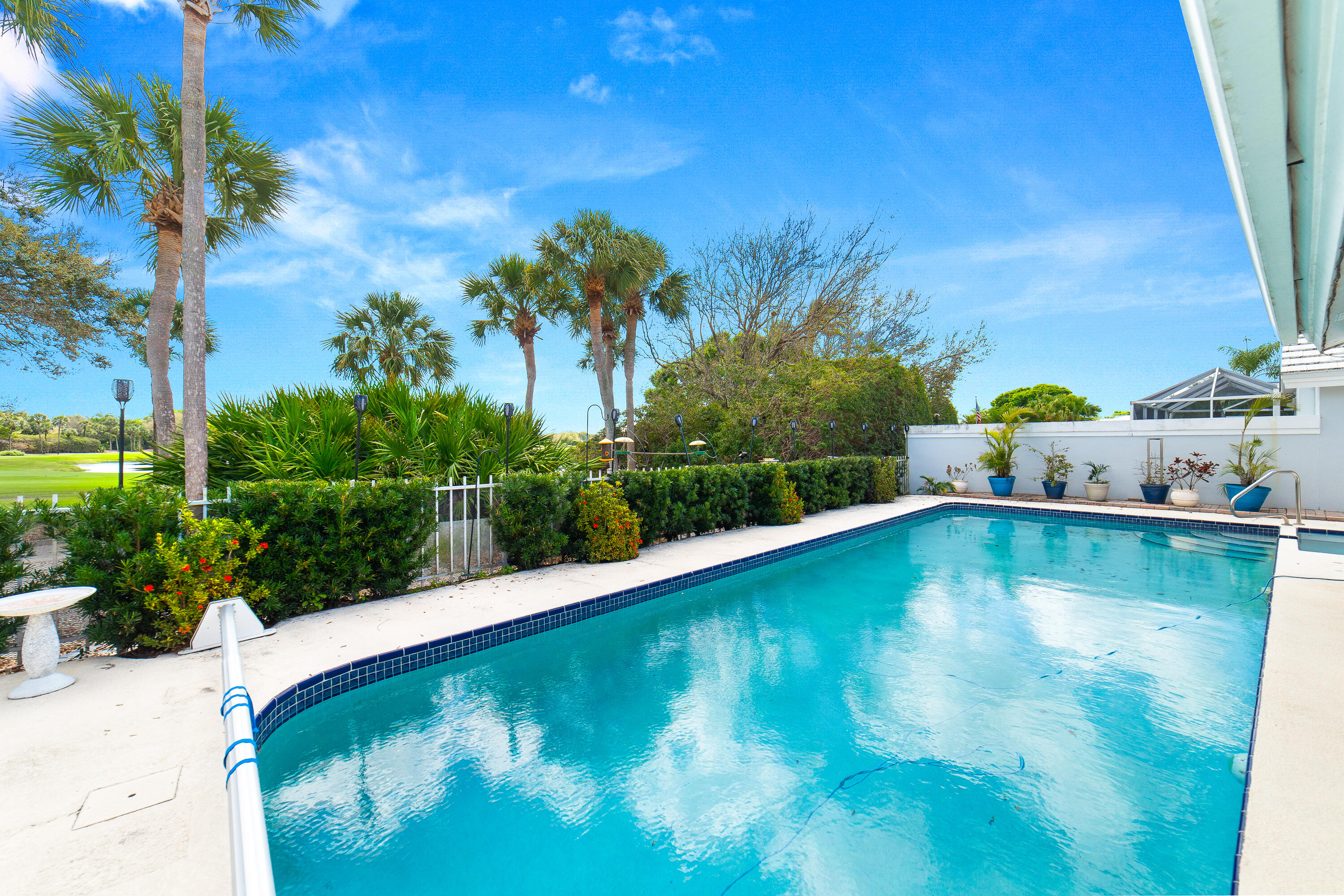 SARATOGA BAY - Residential