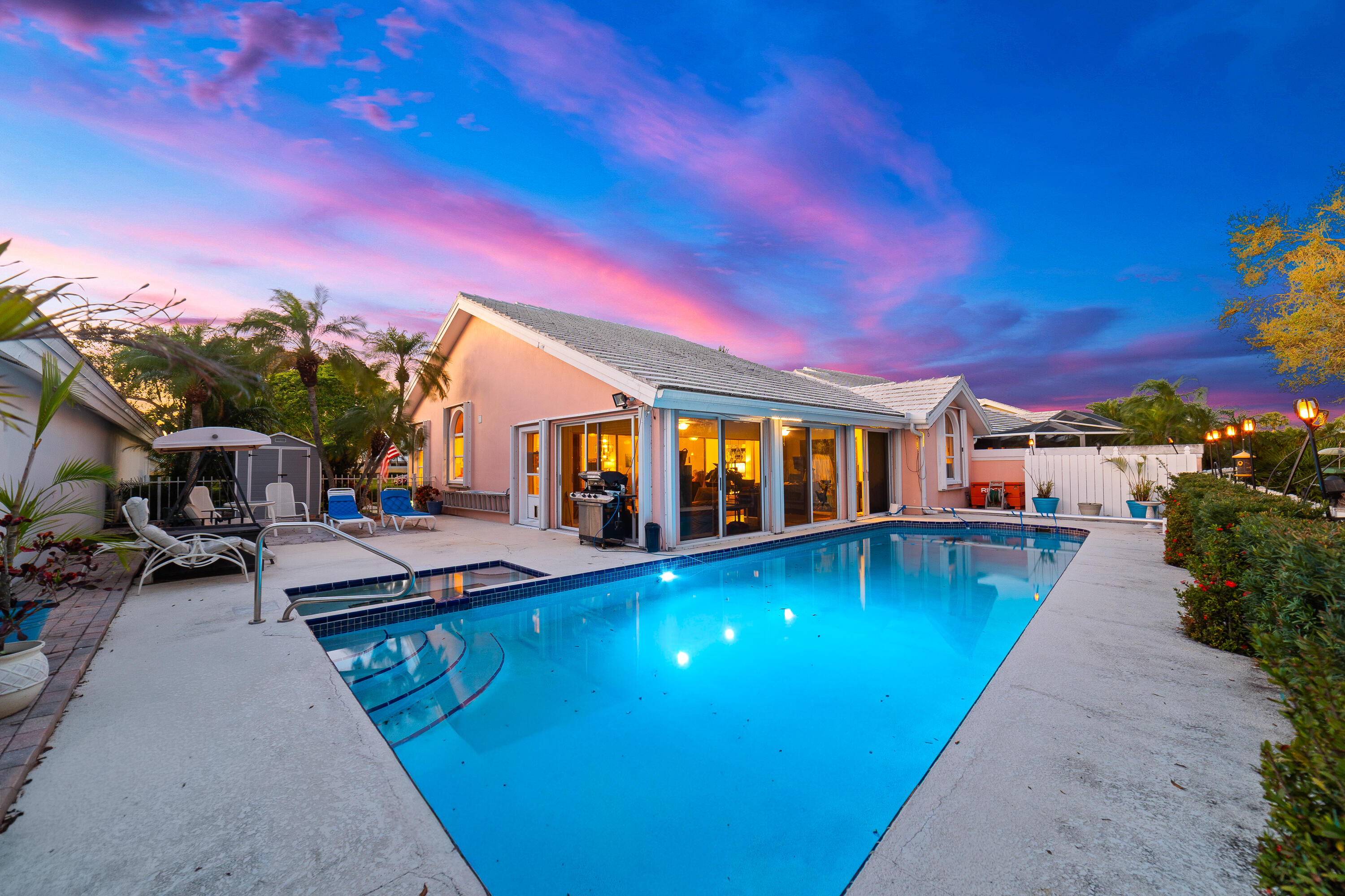 SARATOGA BAY - Residential