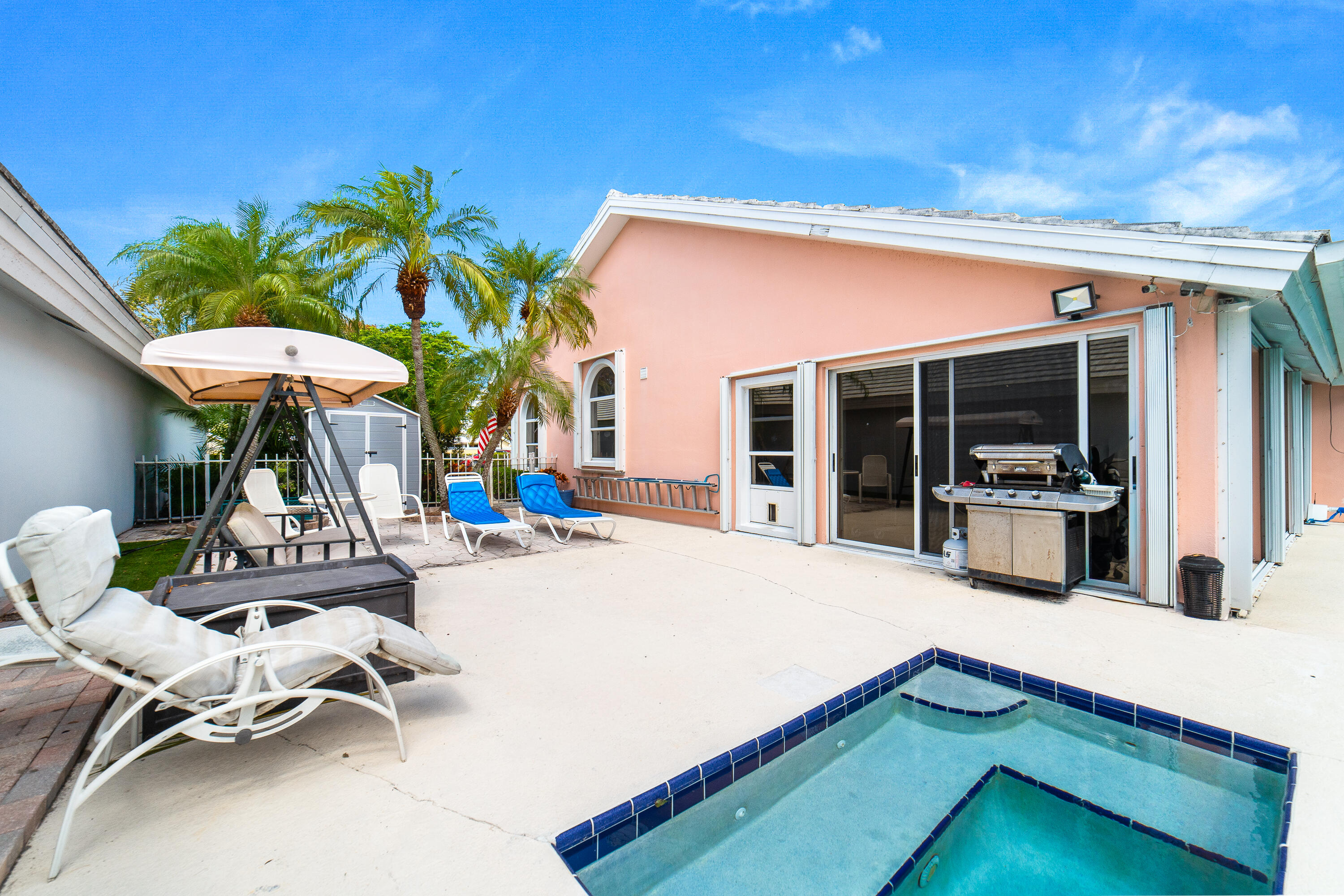 SARATOGA BAY - Residential