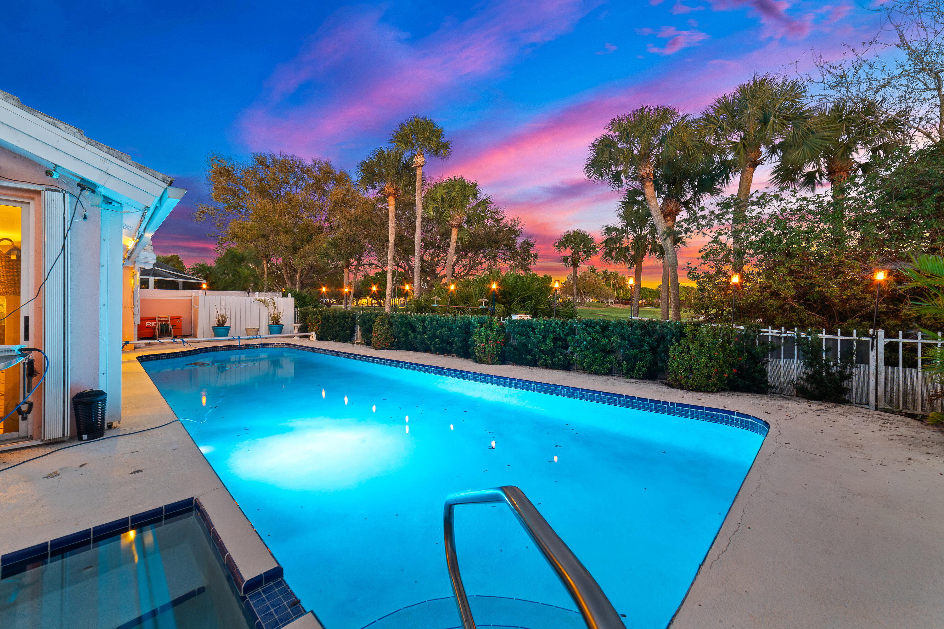 SARATOGA BAY - Residential