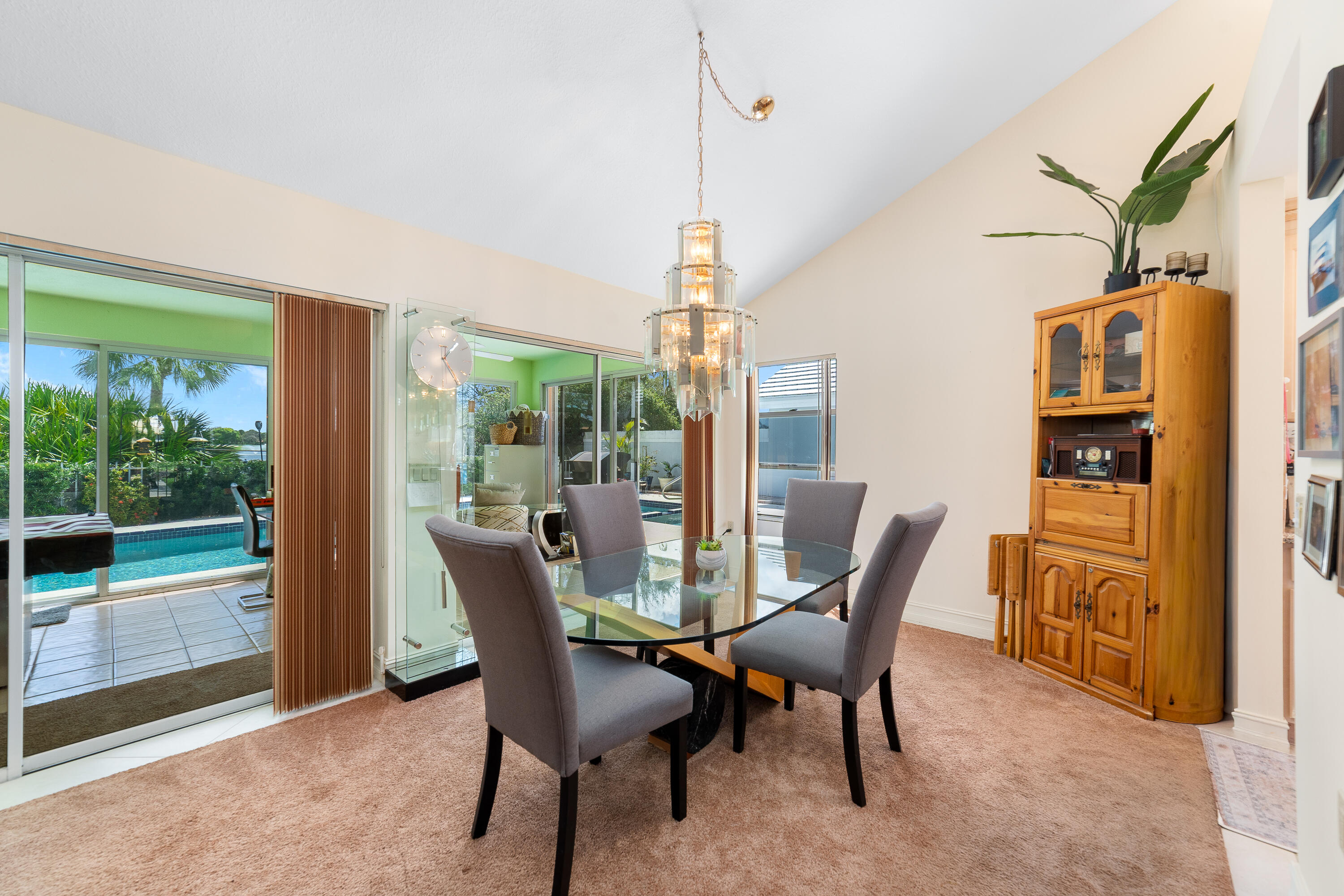 SARATOGA BAY - Residential