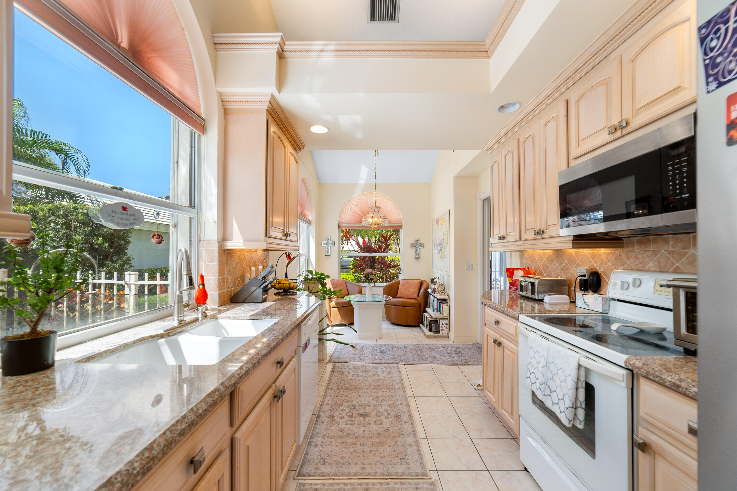 SARATOGA BAY - Residential