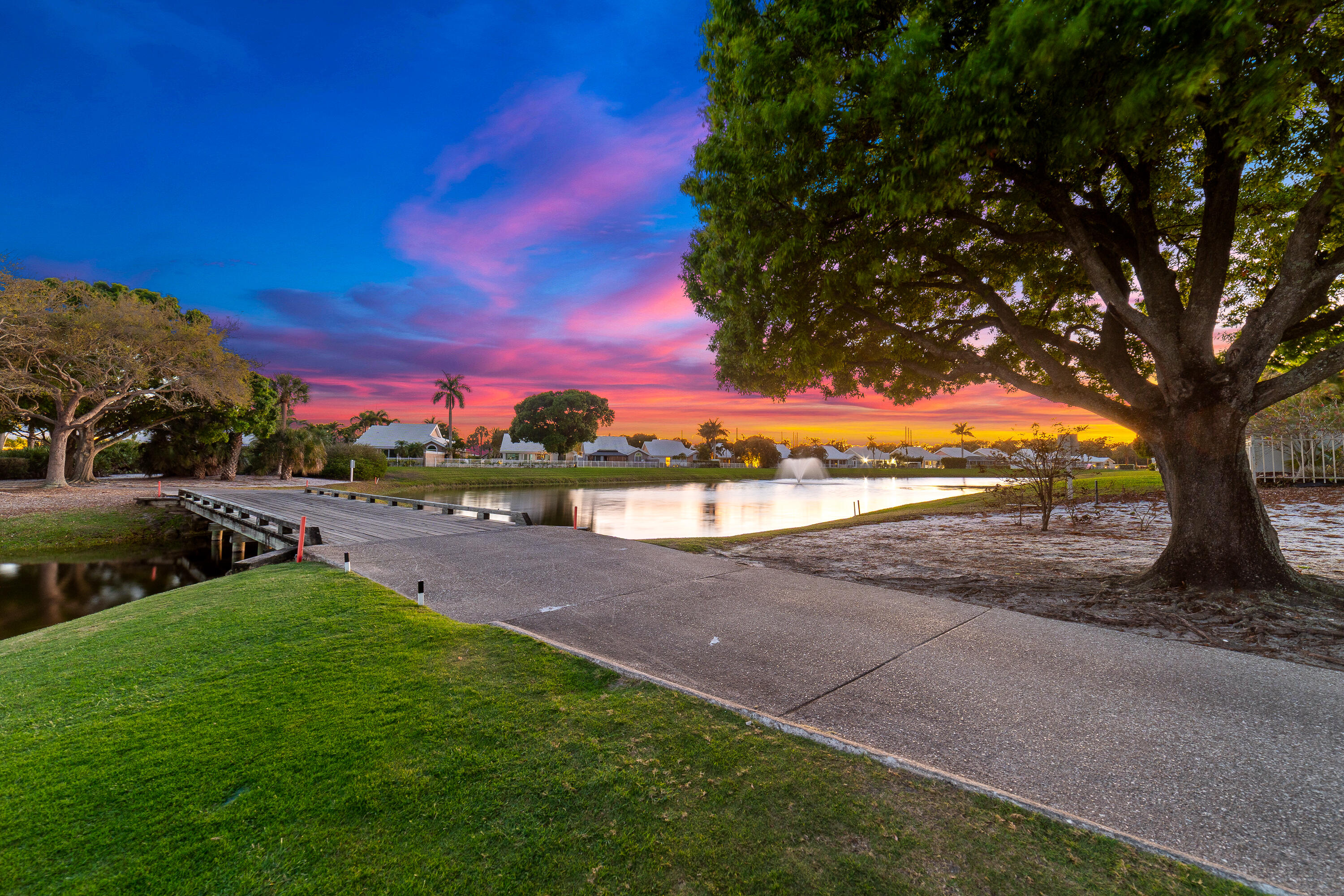 SARATOGA BAY - Residential