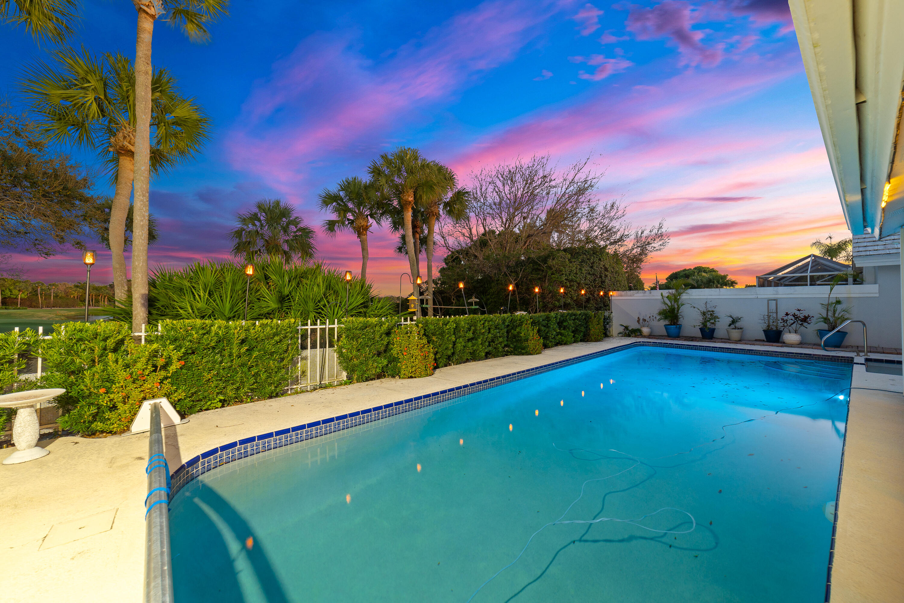 SARATOGA BAY - Residential