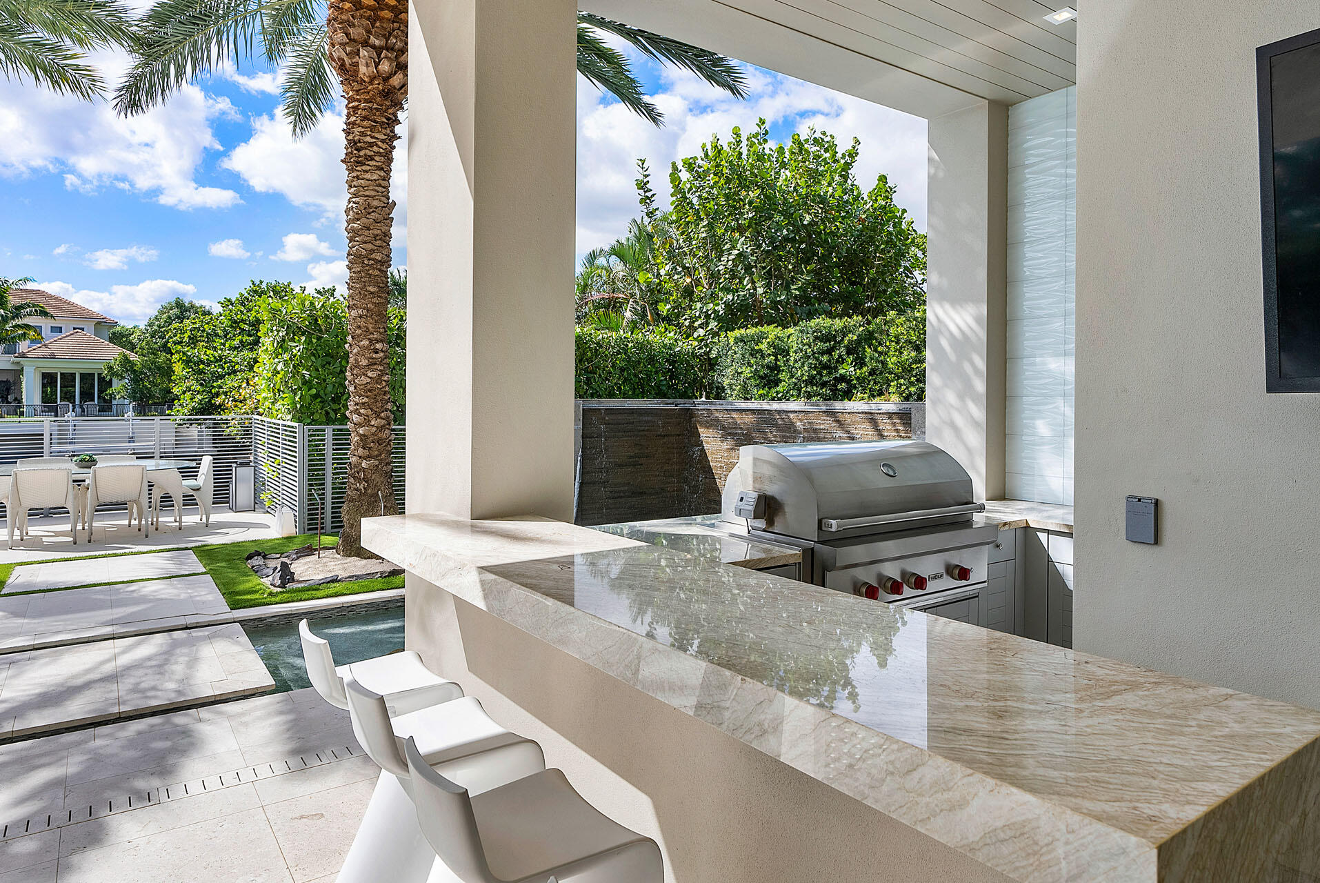 ROYAL PALM YACHT & COUNTR - Residential