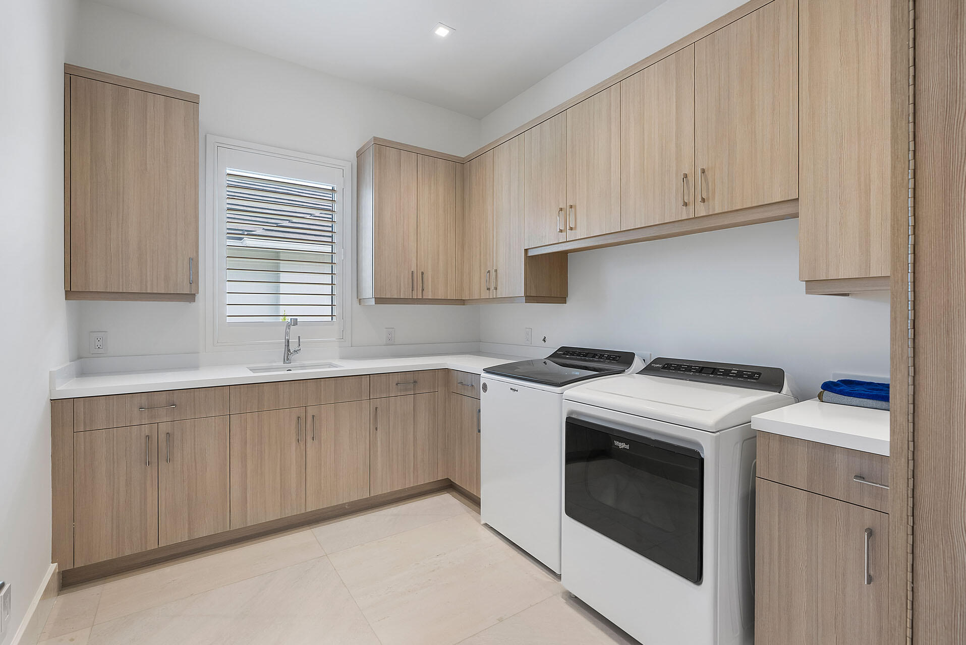 ROYAL PALM YACHT & COUNTR - Residential