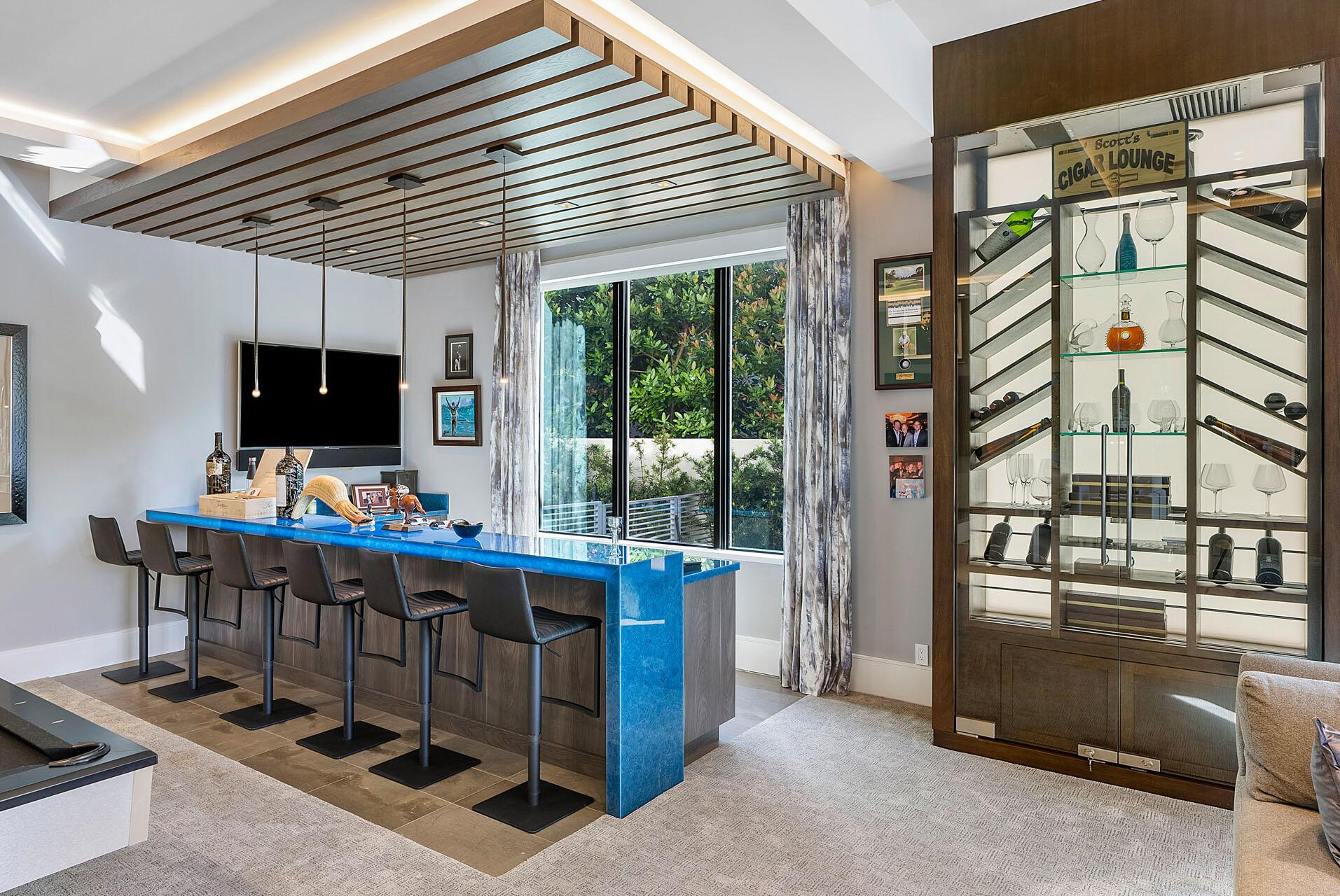 ROYAL PALM YACHT & COUNTR - Residential