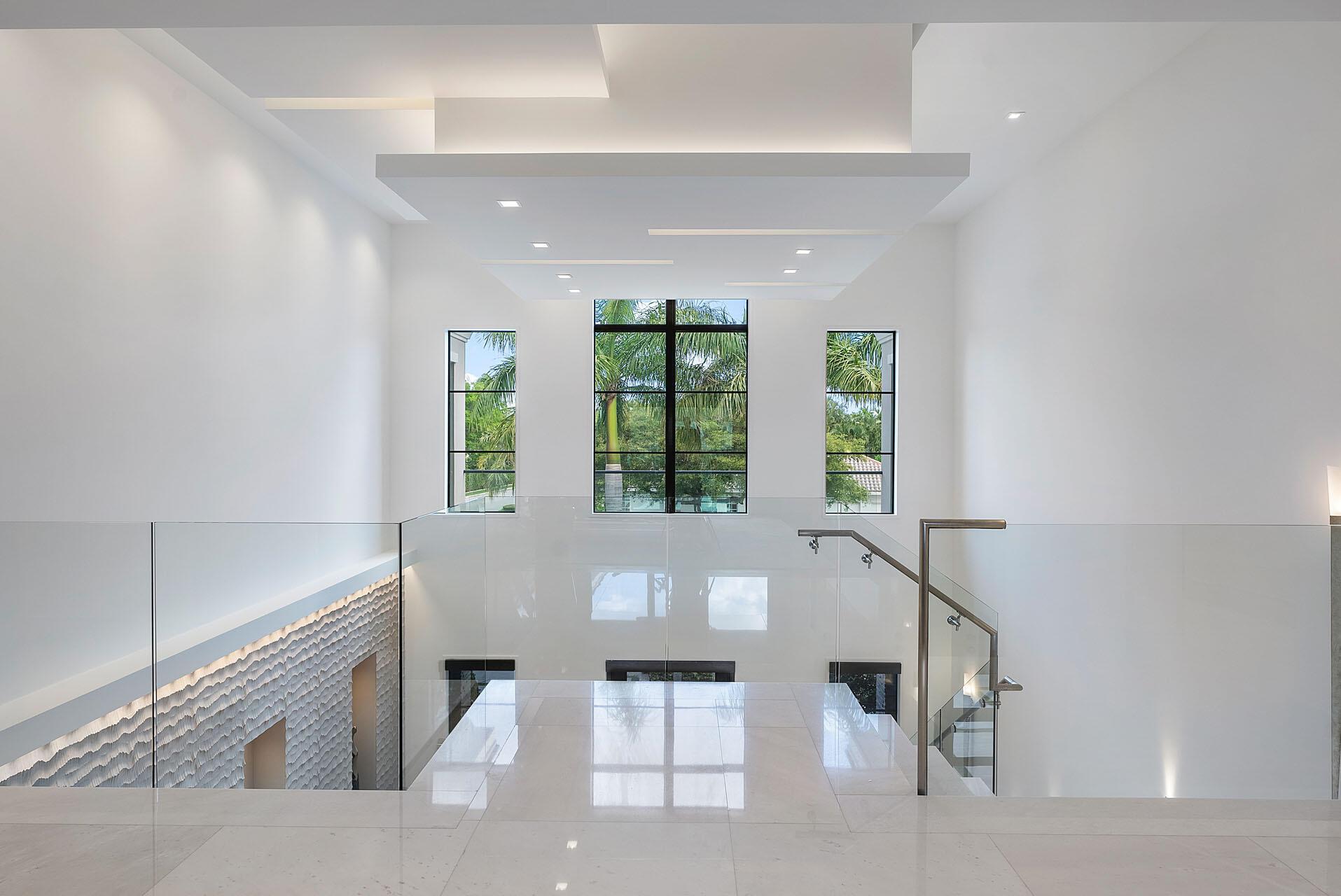 ROYAL PALM YACHT & COUNTR - Residential