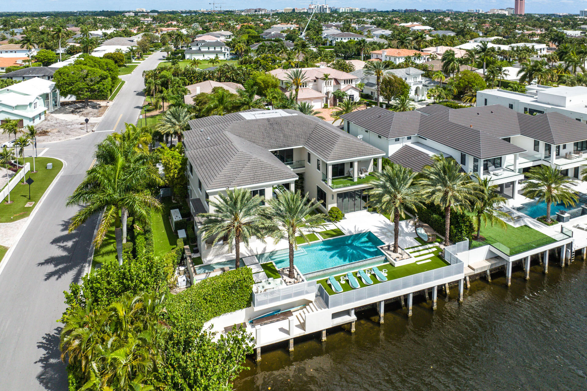 ROYAL PALM YACHT & COUNTR - Residential