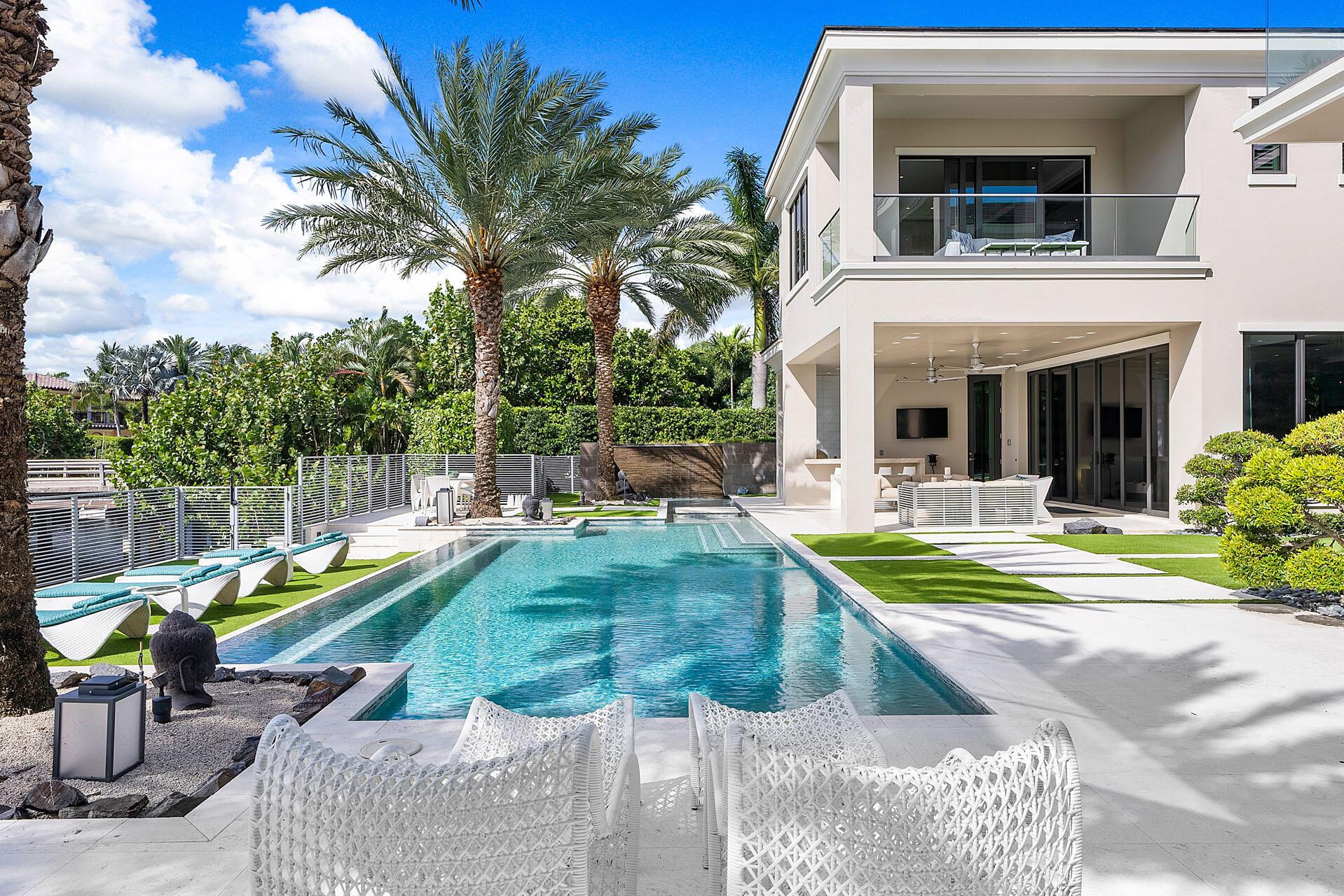 ROYAL PALM YACHT & COUNTR - Residential