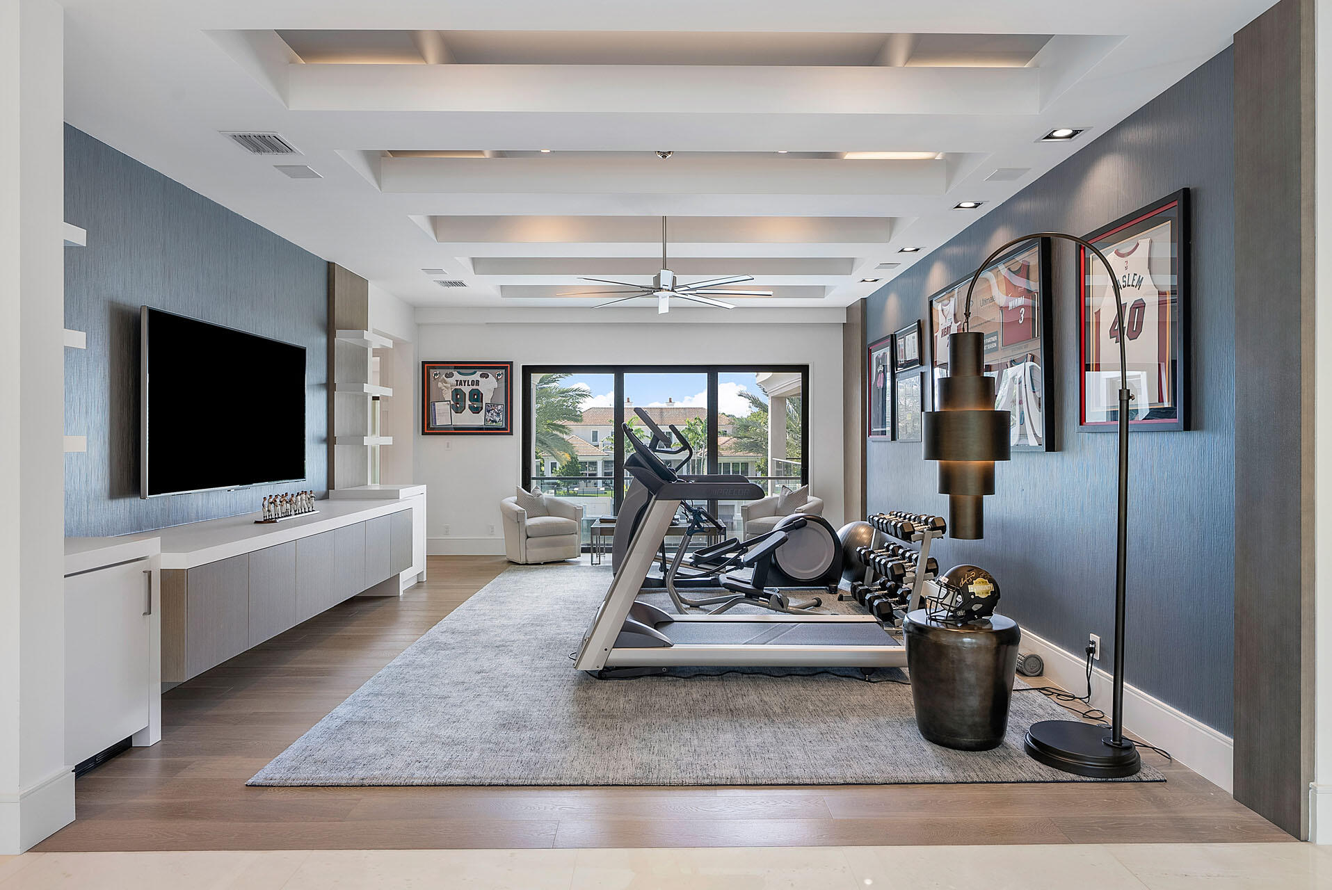 ROYAL PALM YACHT & COUNTR - Residential